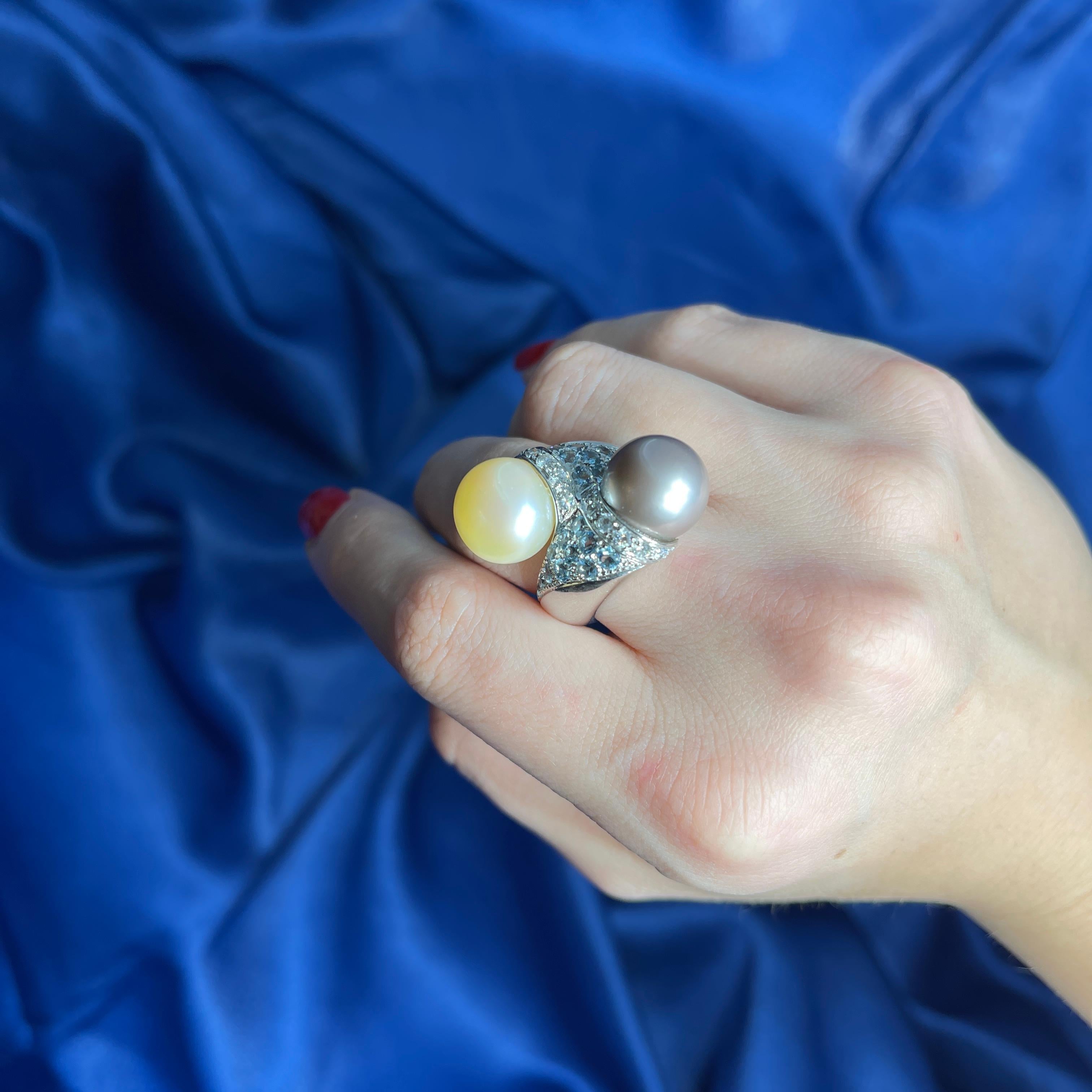 18k White Gold Toi et Moi Ring with Pink and Gray Pearls, Diamonds, and Aquamari For Sale 8