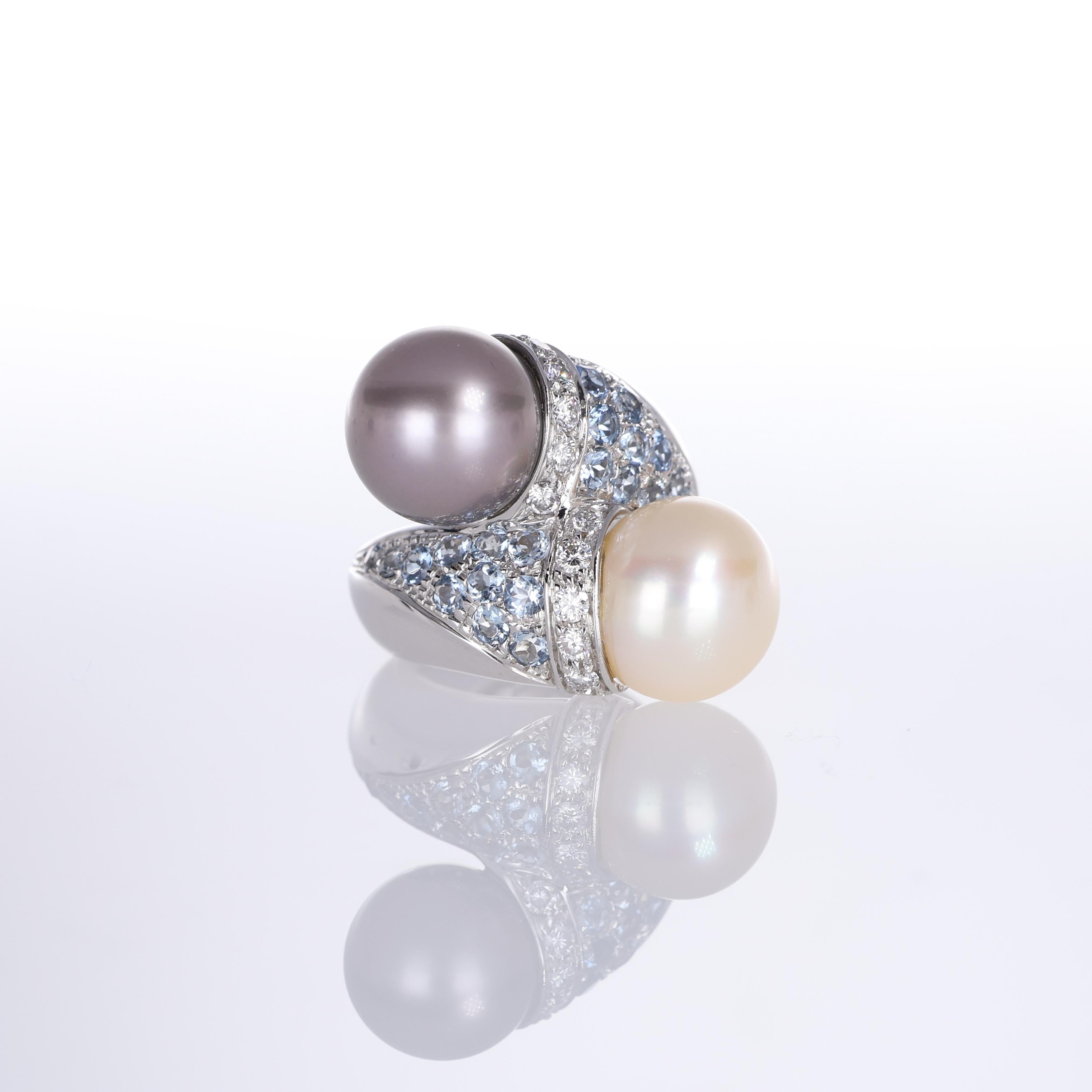 A sophisticated 18k white gold 