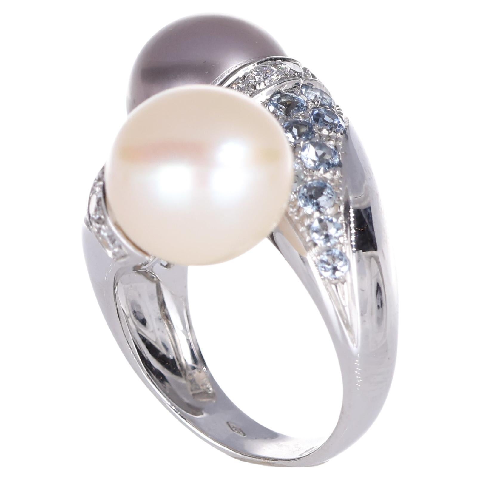 18k White Gold Toi et Moi Ring with Pink and Gray Pearls, Diamonds, and Aquamari For Sale