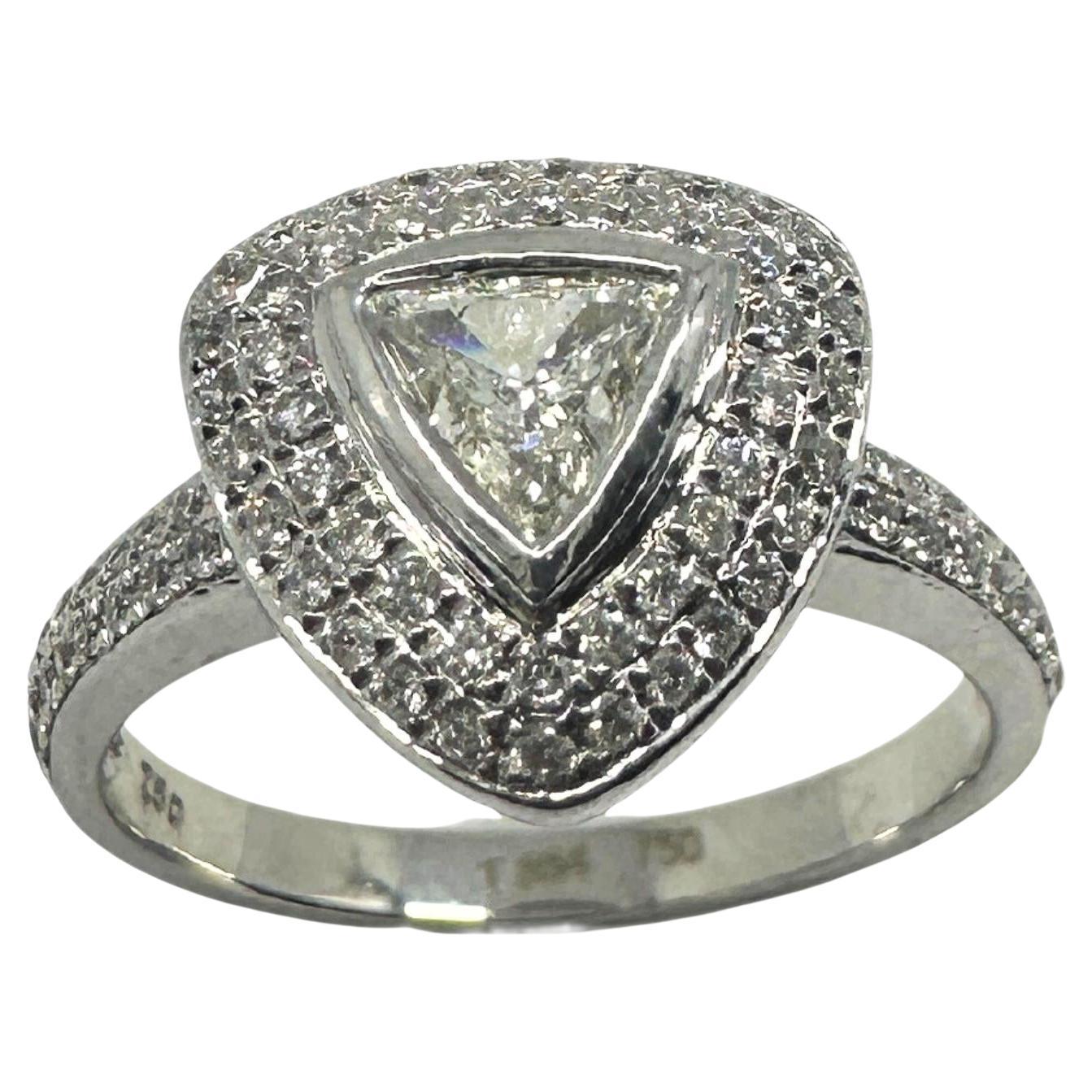 18k White Gold Trilliant Cut Diamond Ring