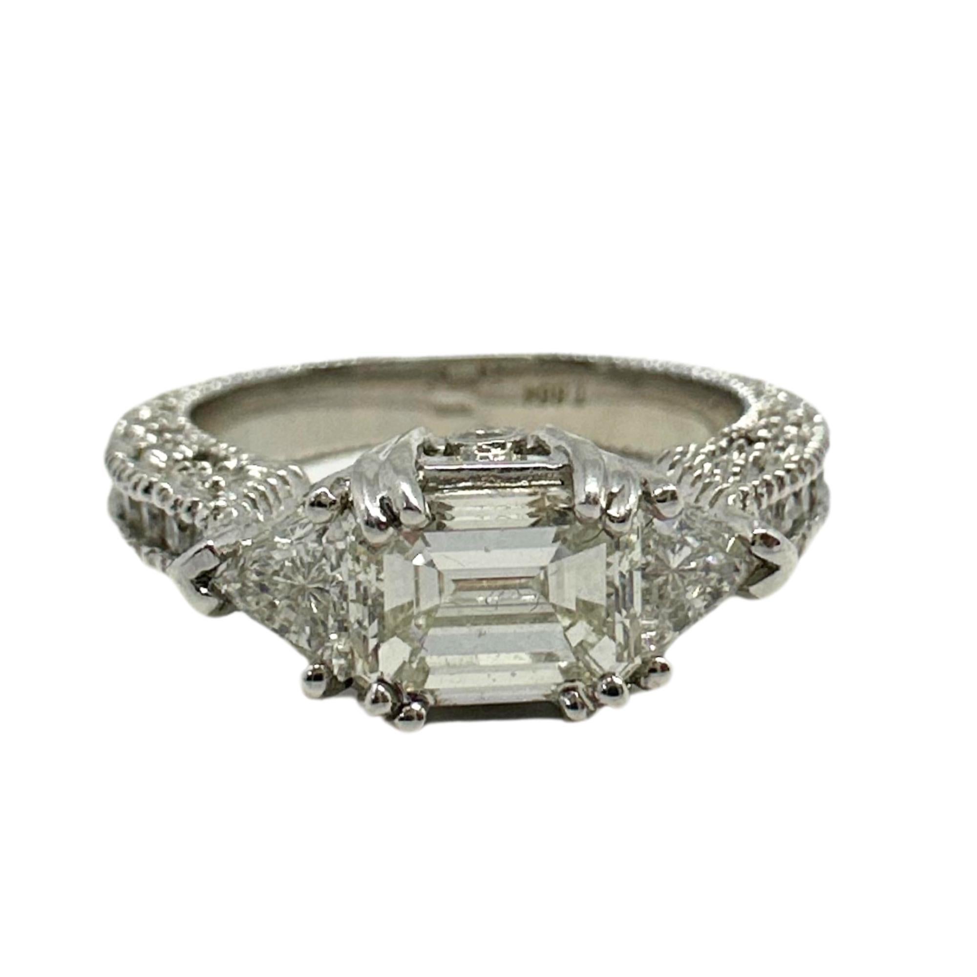 18K White Gold Trillion and Emerald Cut Diamond Ring For Sale 3