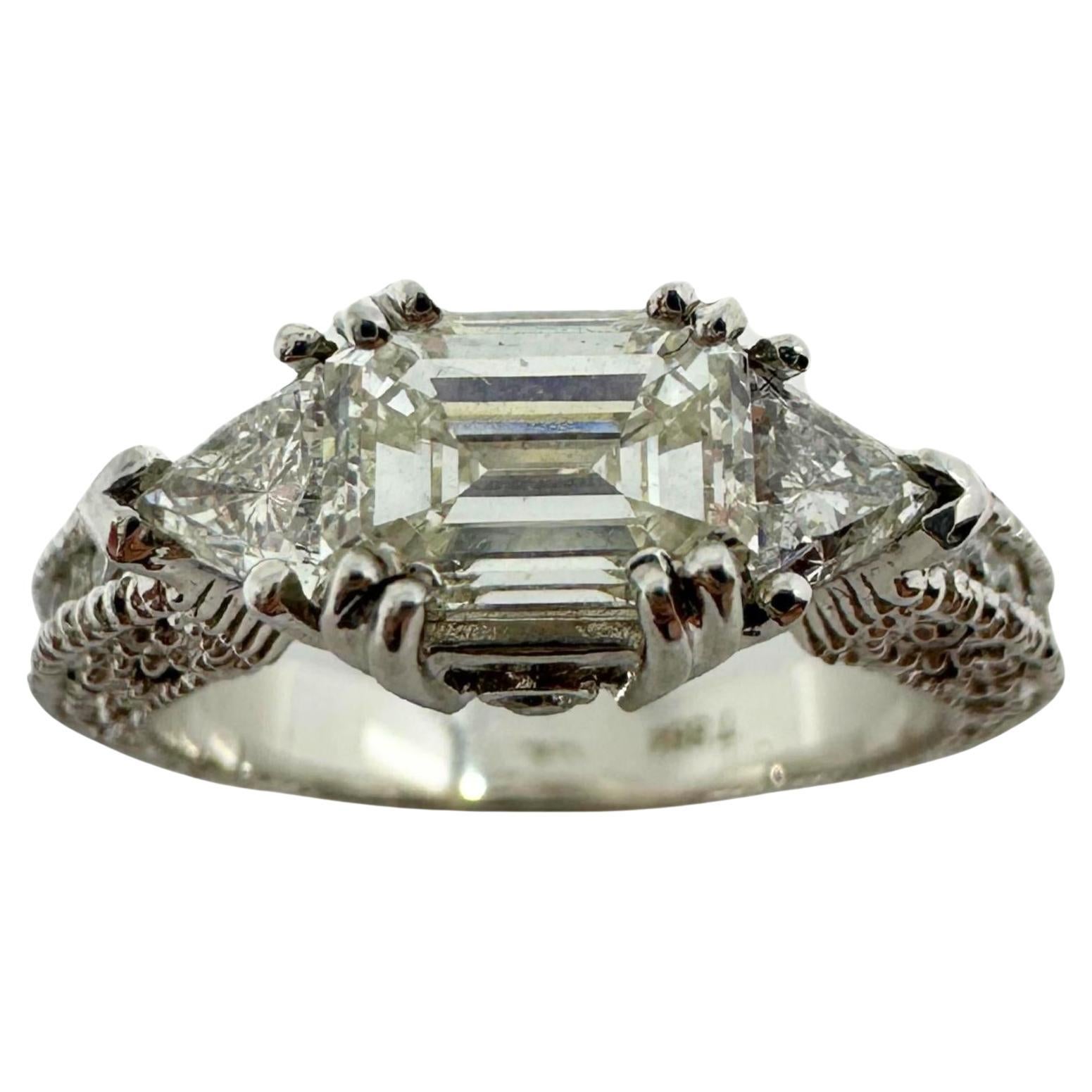 18K White Gold Trillion and Emerald Cut Diamond Ring For Sale