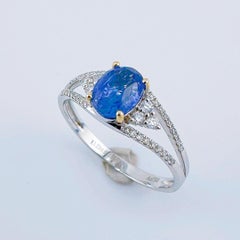 18K White Gold Unheated Sapphire Diamond Ring