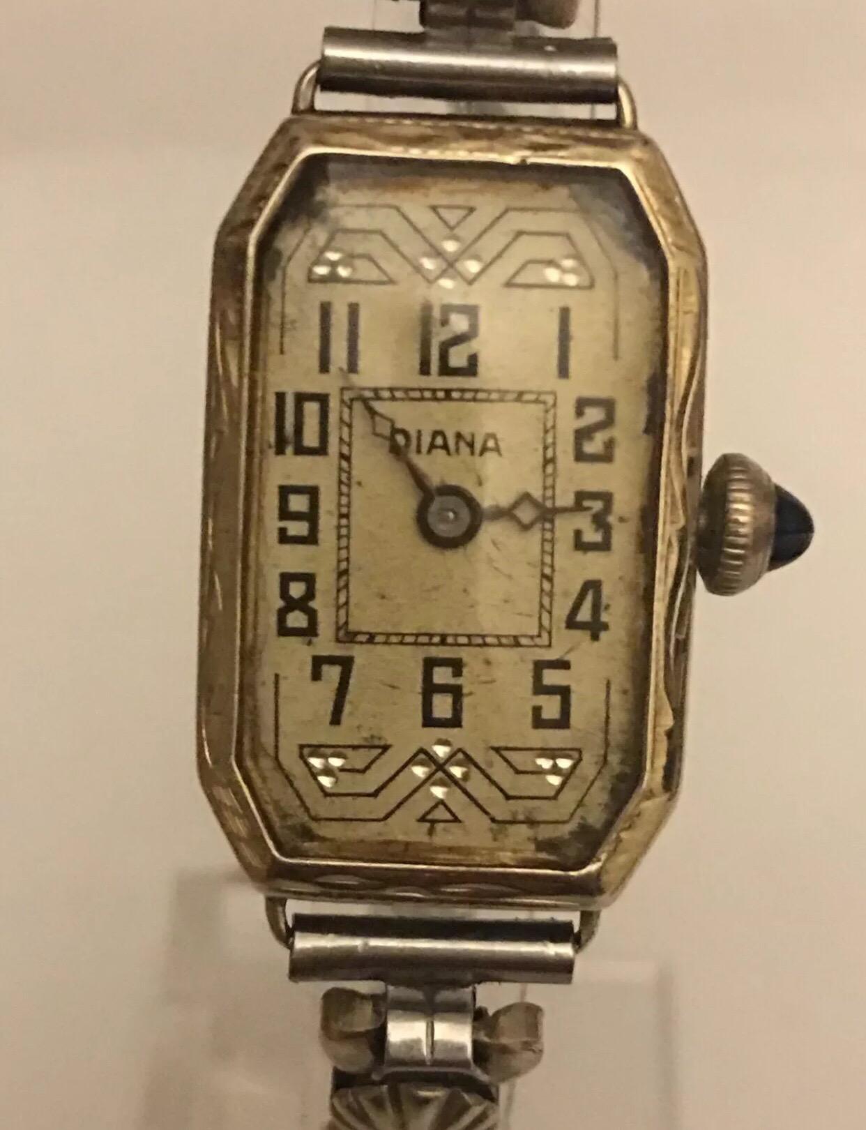 18 Karat White Gold Vintage 1920s Hand-Winding Swiss Made Cocktail Watch 8