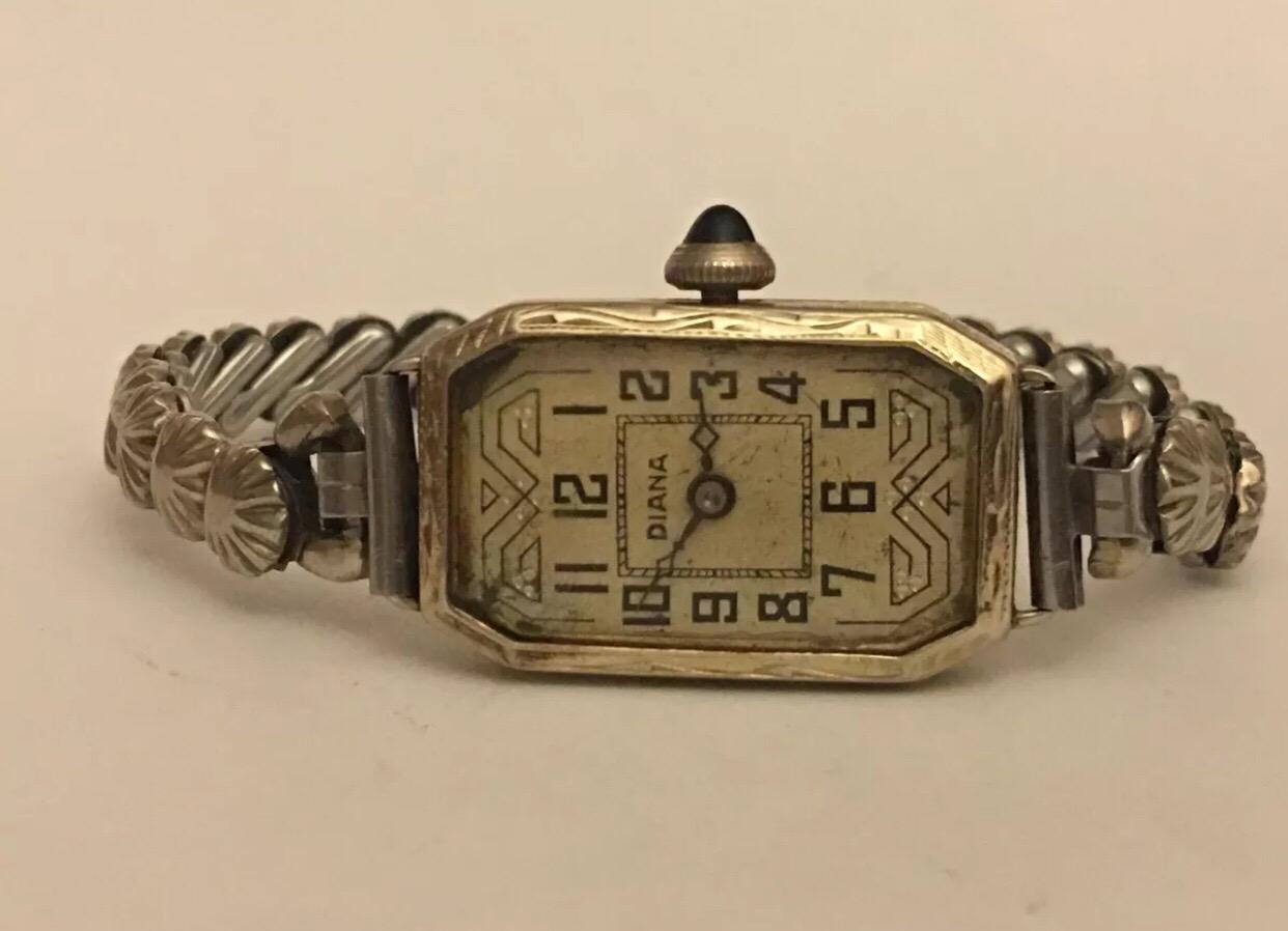 18 Karat White Gold Vintage 1920s Hand-Winding Swiss Made Cocktail Watch 5