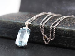18K White Gold Vintage Aquamarine and Diamond Pendant Necklace