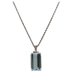Collana con ciondolo vintage in oro bianco 18 carati con acquamarina e diamanti