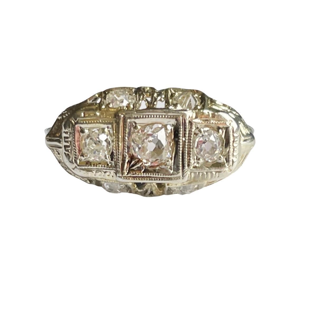 18k White Gold Vintage Filigree Open Work Three Stone Old Mine Engagement Ring  In Good Condition In Addison, TX
