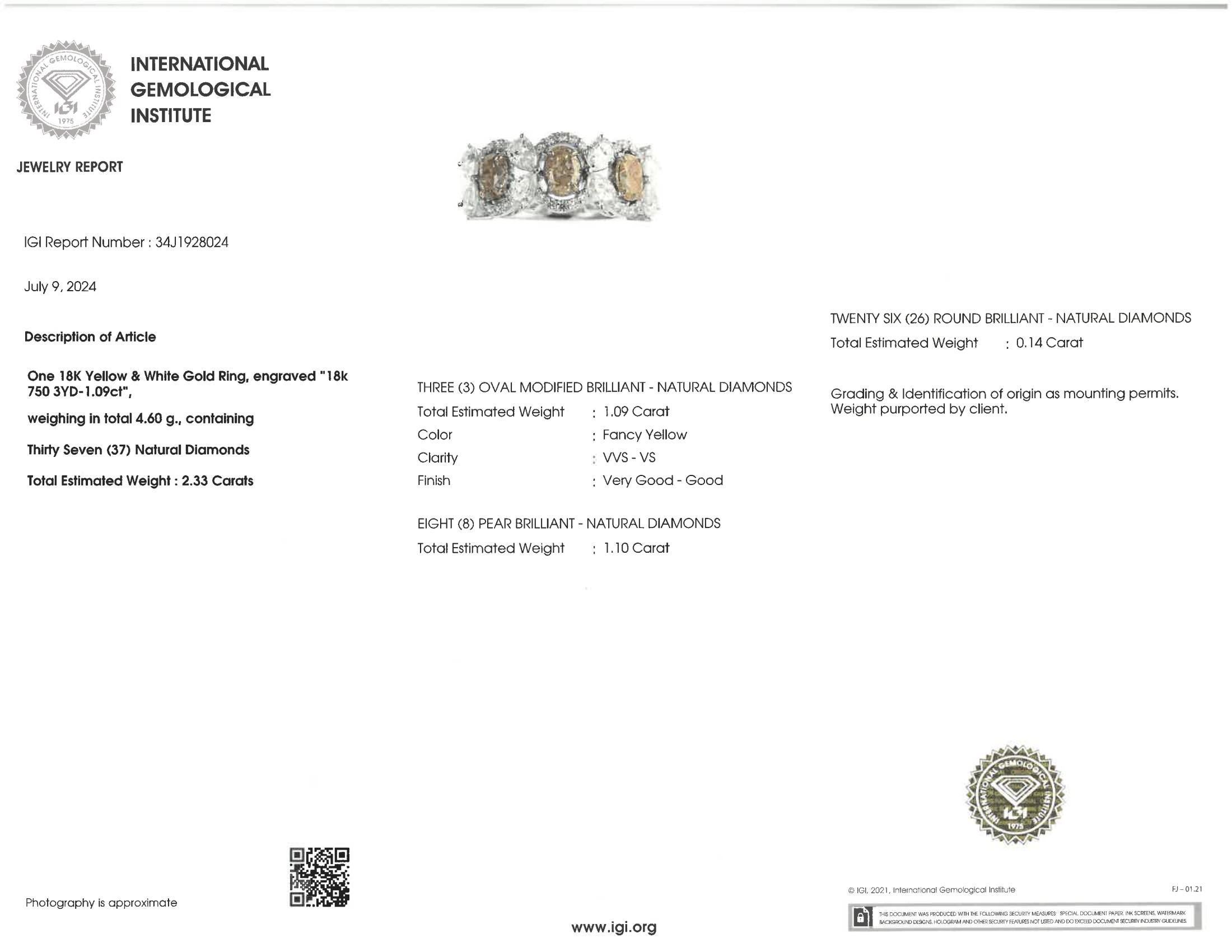 Contemporary IGI Certified 2.33 Carat Yellow Diamond Fancy Diamond Ring in 18 Karat Gold For Sale
