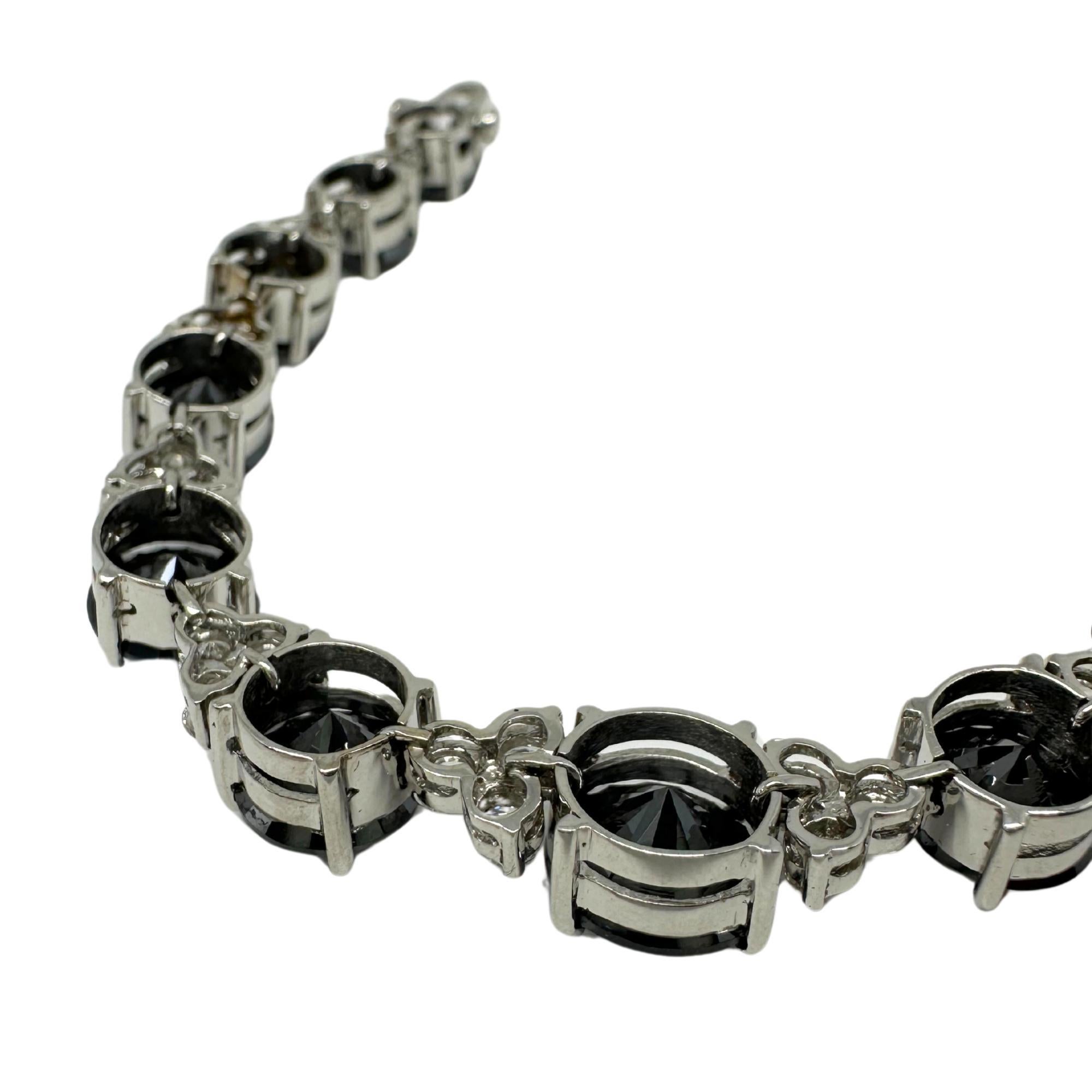 18k White Gold White and Black Diamond Bracelet For Sale 1