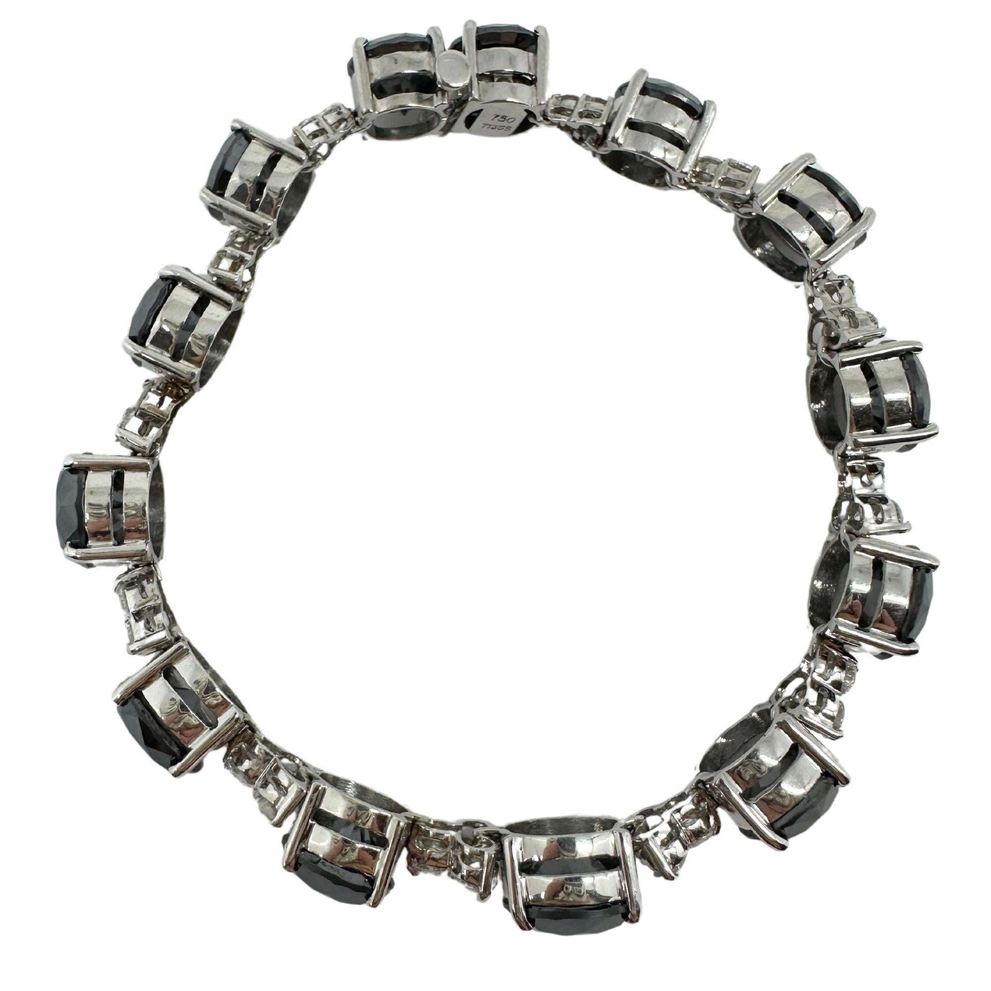 18k White Gold White and Black Diamond Bracelet For Sale 2