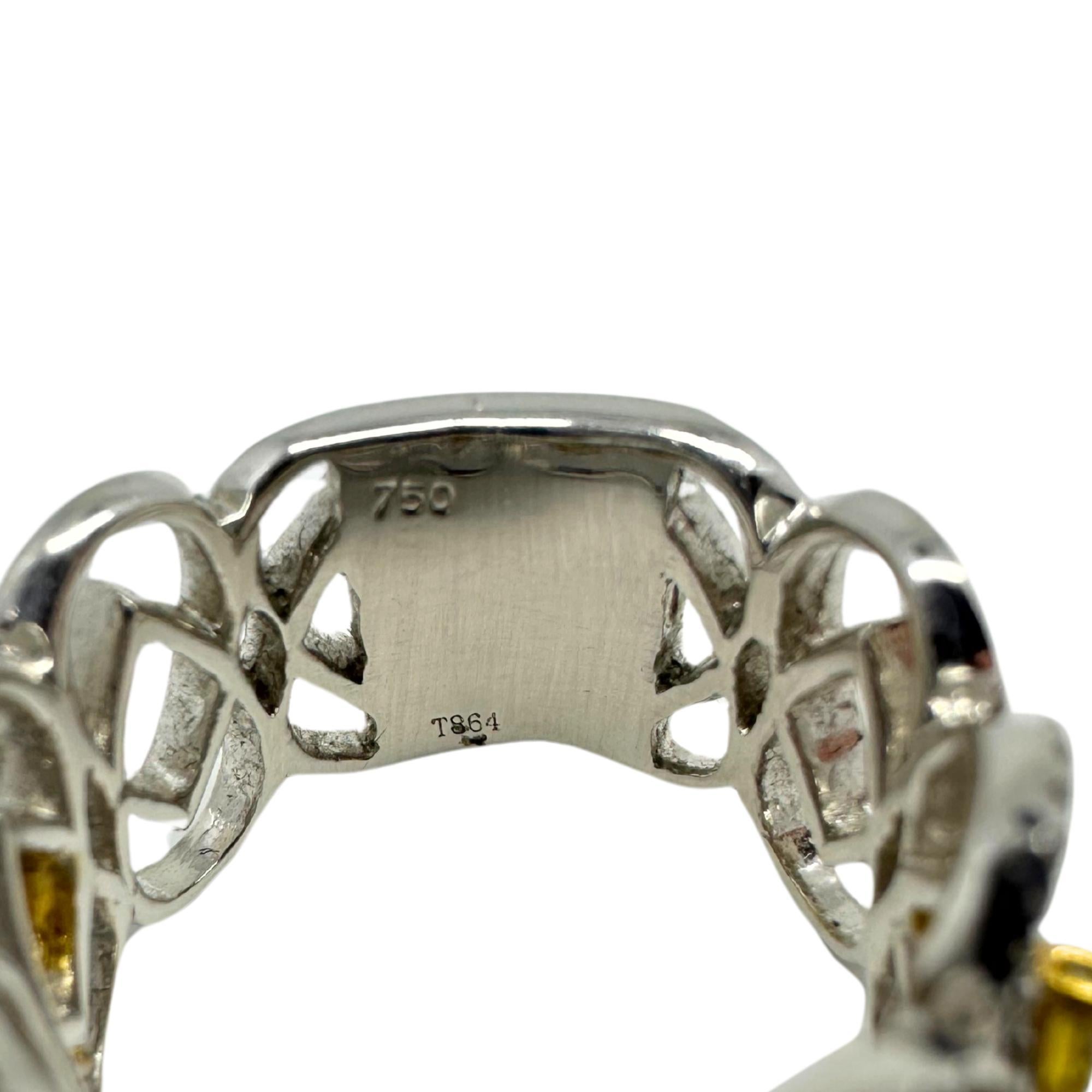 Anello a fascia larga con diamanti bianchi e gialli in oro bianco 18 carati in vendita 4