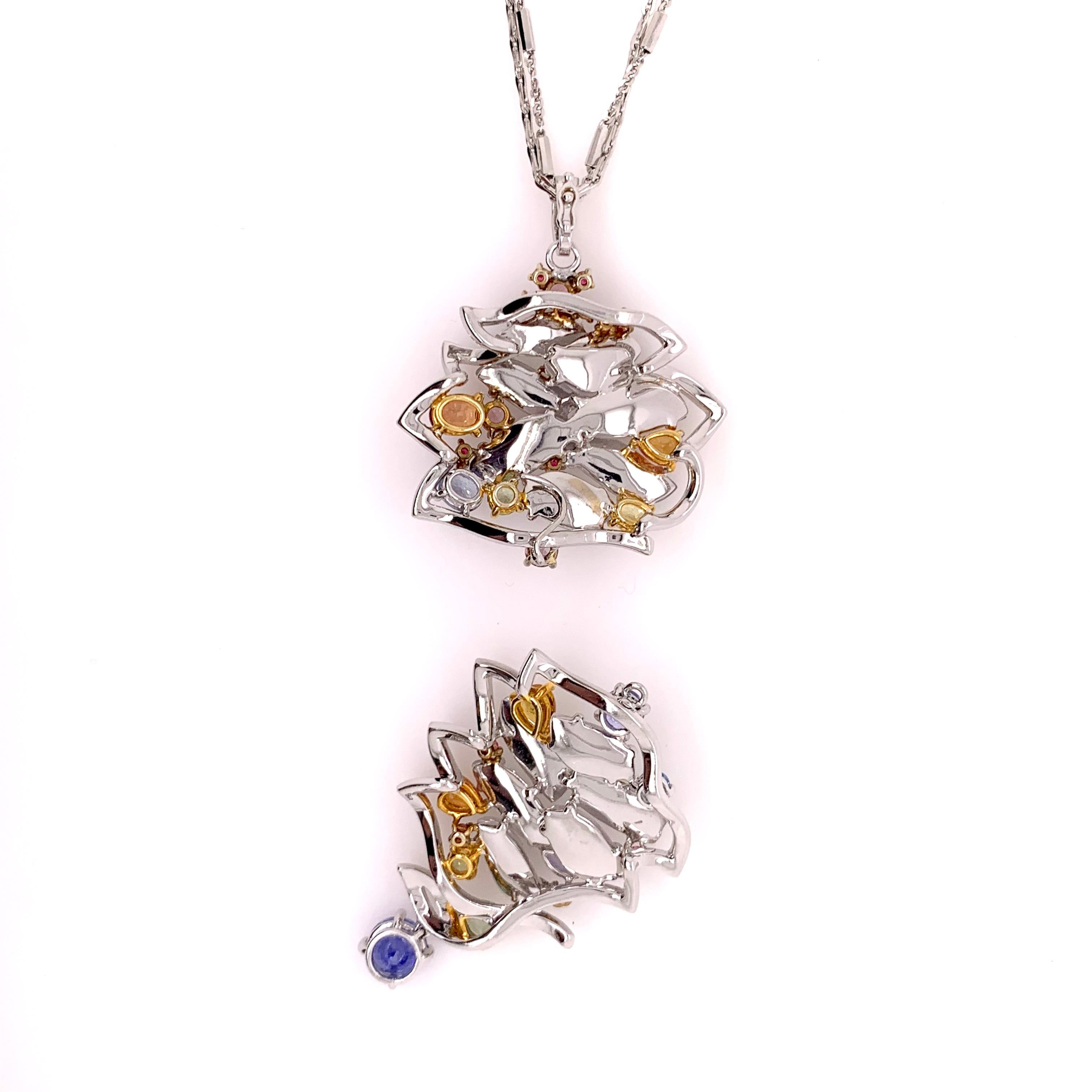 Round Cut 18k White Gold White Jadeite Double Pendant with Diamonds & Sapphires For Sale