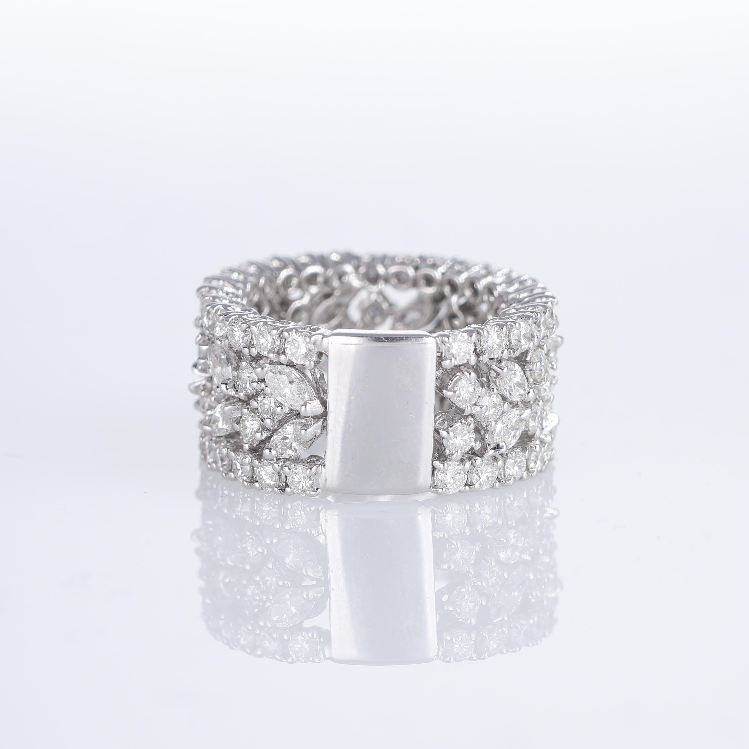 IMPORTANT NOTE:
✔ No additional costs will be added to this order.
✔ Shipping and customs duties are fully covered by us.
--------------------
A luxurious wide band ring crafted in 18K white gold, designed with a soft and intricate structure. This