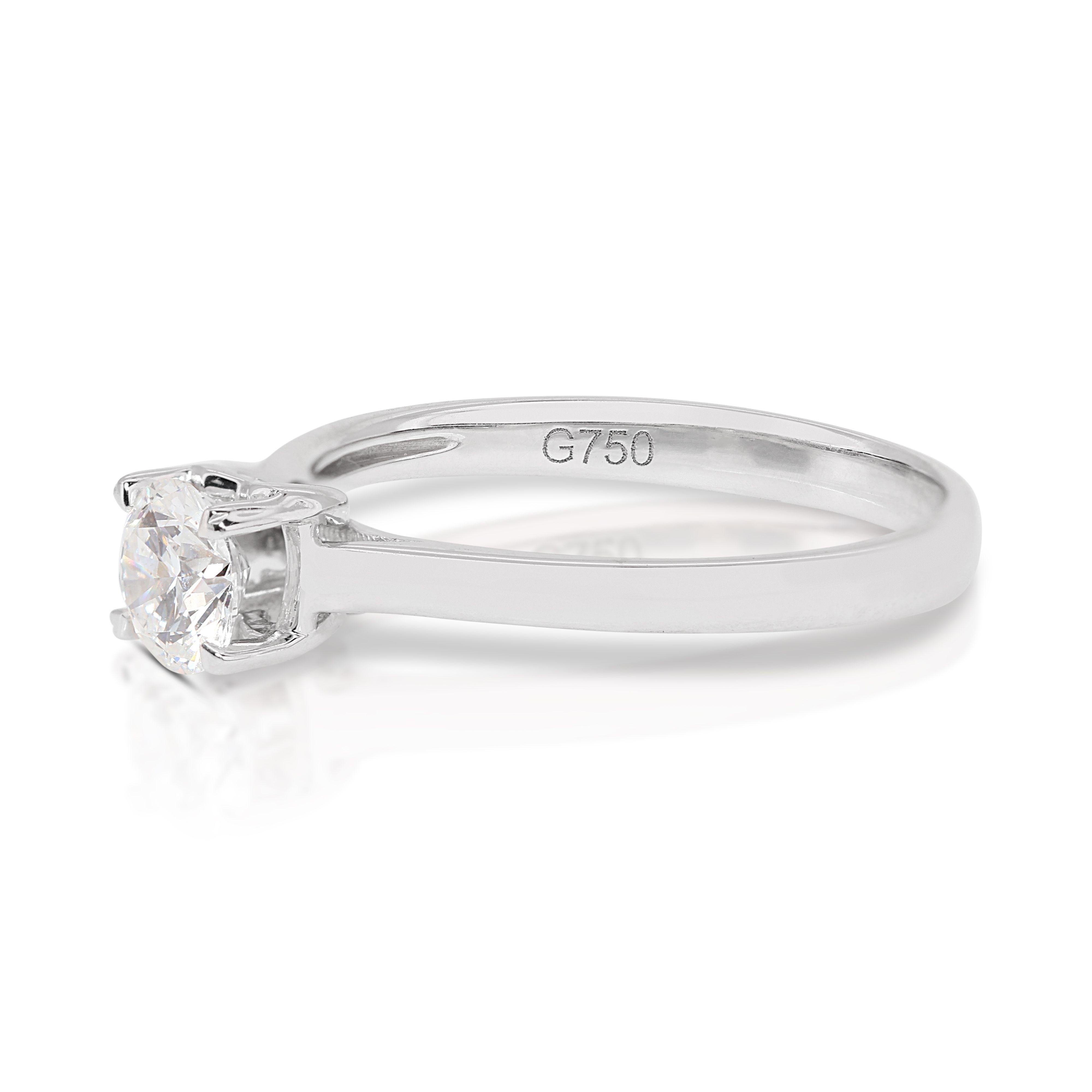 Women's 18K White Gold with 0.31ct D-Grade Diamond Solitaire Ring For Sale