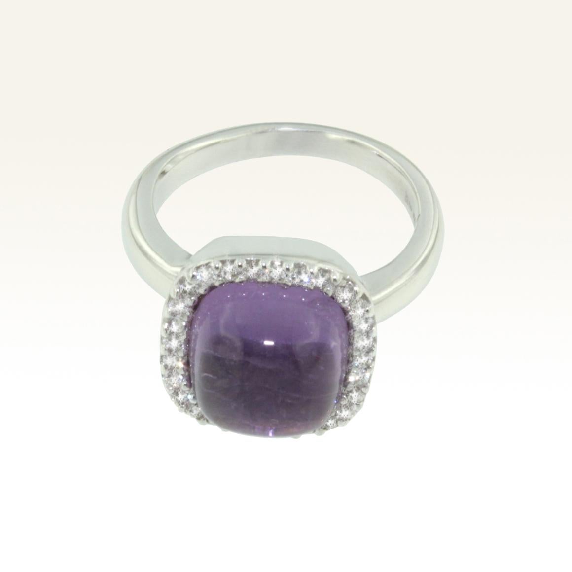 Modern 18 Karat White Gold with Amethyst and White Diamond Ring For Sale