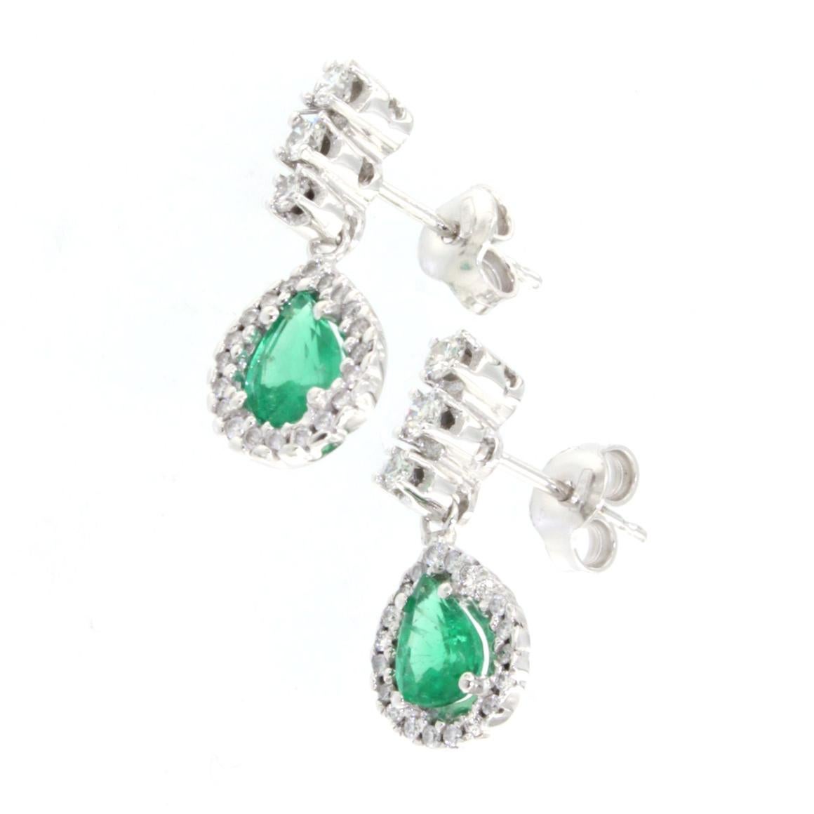 Modern 18k White Gold with Emerald and White Diamonds Earrings For Sale