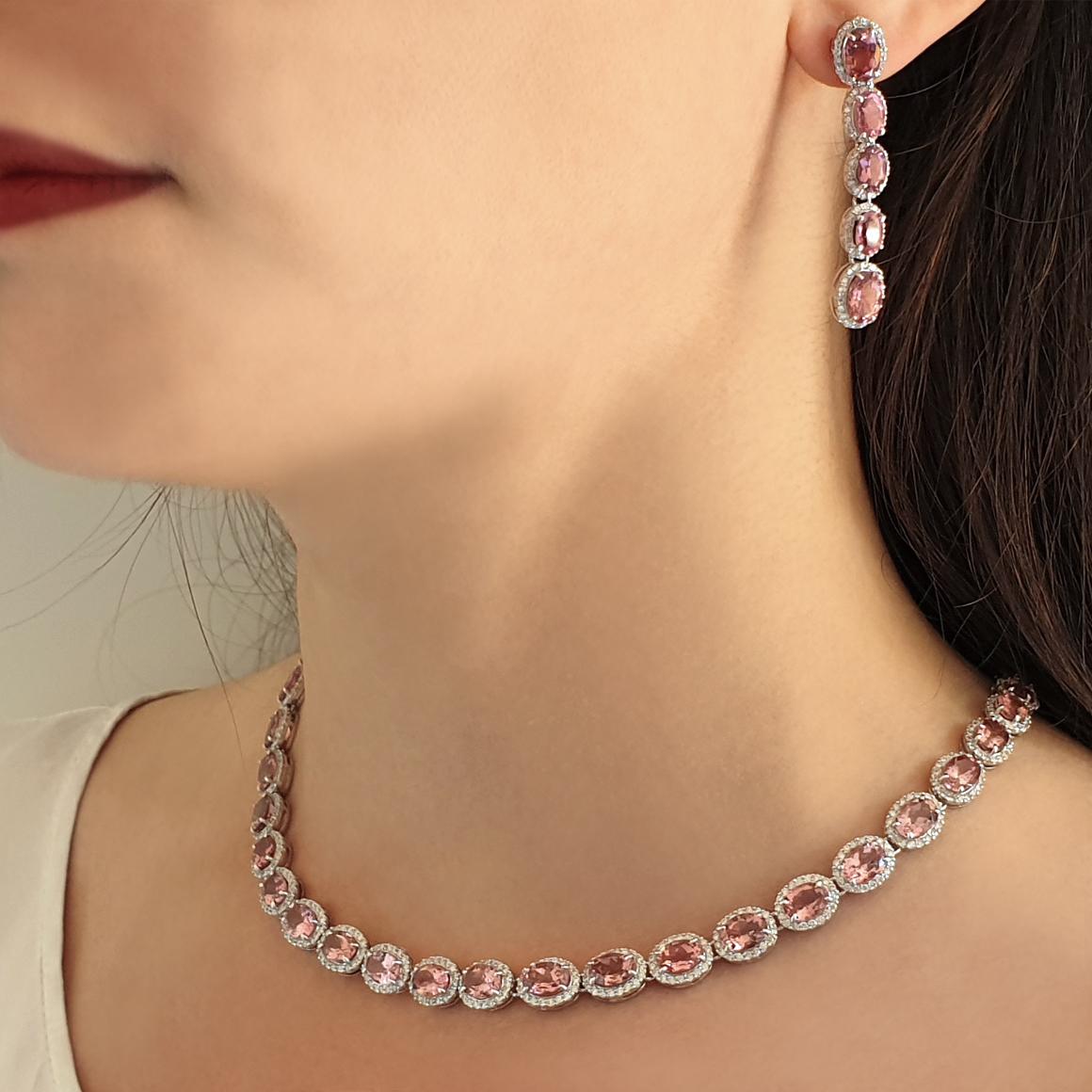 Necklace in 18k white gold with pink Tourmaline (oval cut, size: 5x7 mm, cts 28,50) and white Diamonds ct 3,60 VS colour G/H.   cm 42
Even the simplest of outfits can be transformed  with the right accessories! With amazing necklace made in Italy by