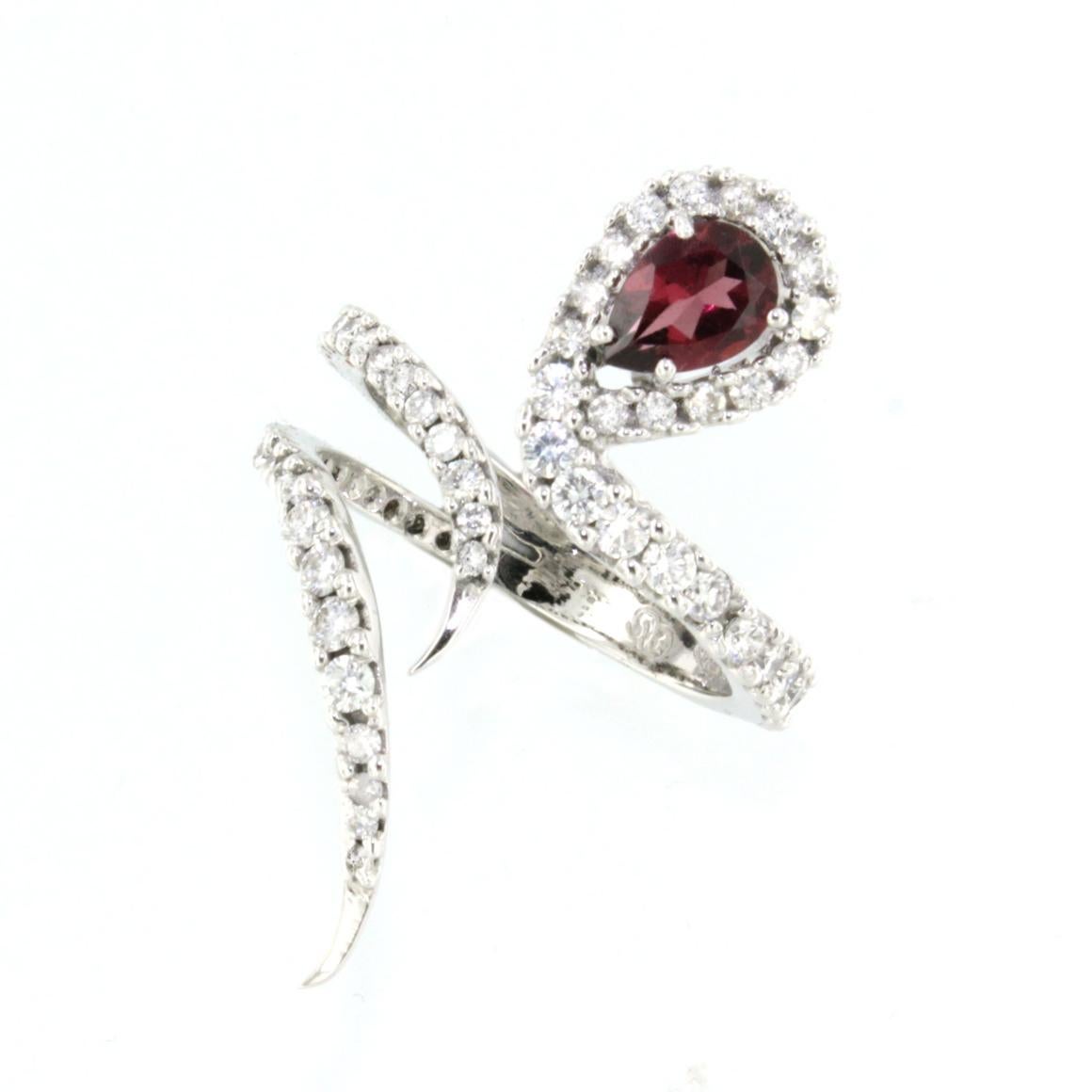 Brilliant Cut 18 Karat White Gold with Pink Tourmaline and White Diamonds Ring For Sale