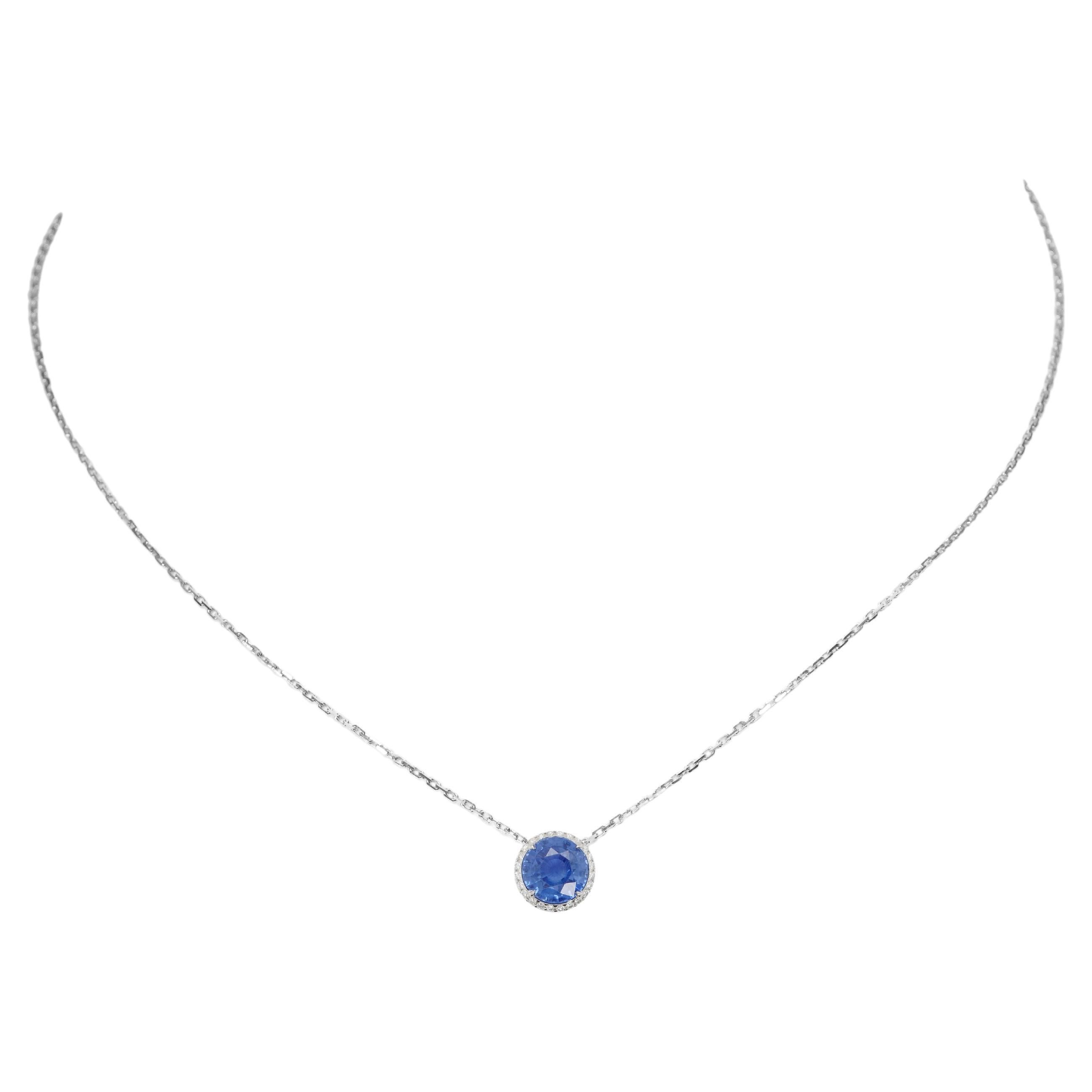 18K White Gold Necklace With Sapphire 3.04 ct. For Sale