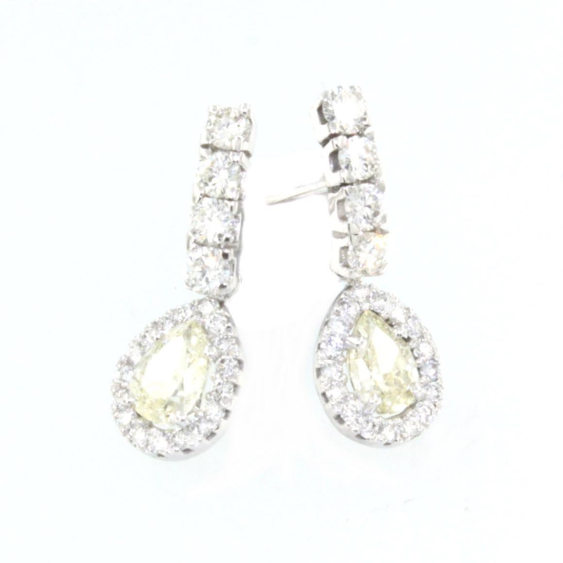 Brilliant Cut 18k White Gold with Yellow Diamonds and White Diamonds Earrings For Sale