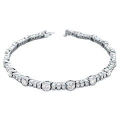 Bracelet tennis en or blanc 18 carats à demi- lunette avec diamants ronds et brillants pour femmes