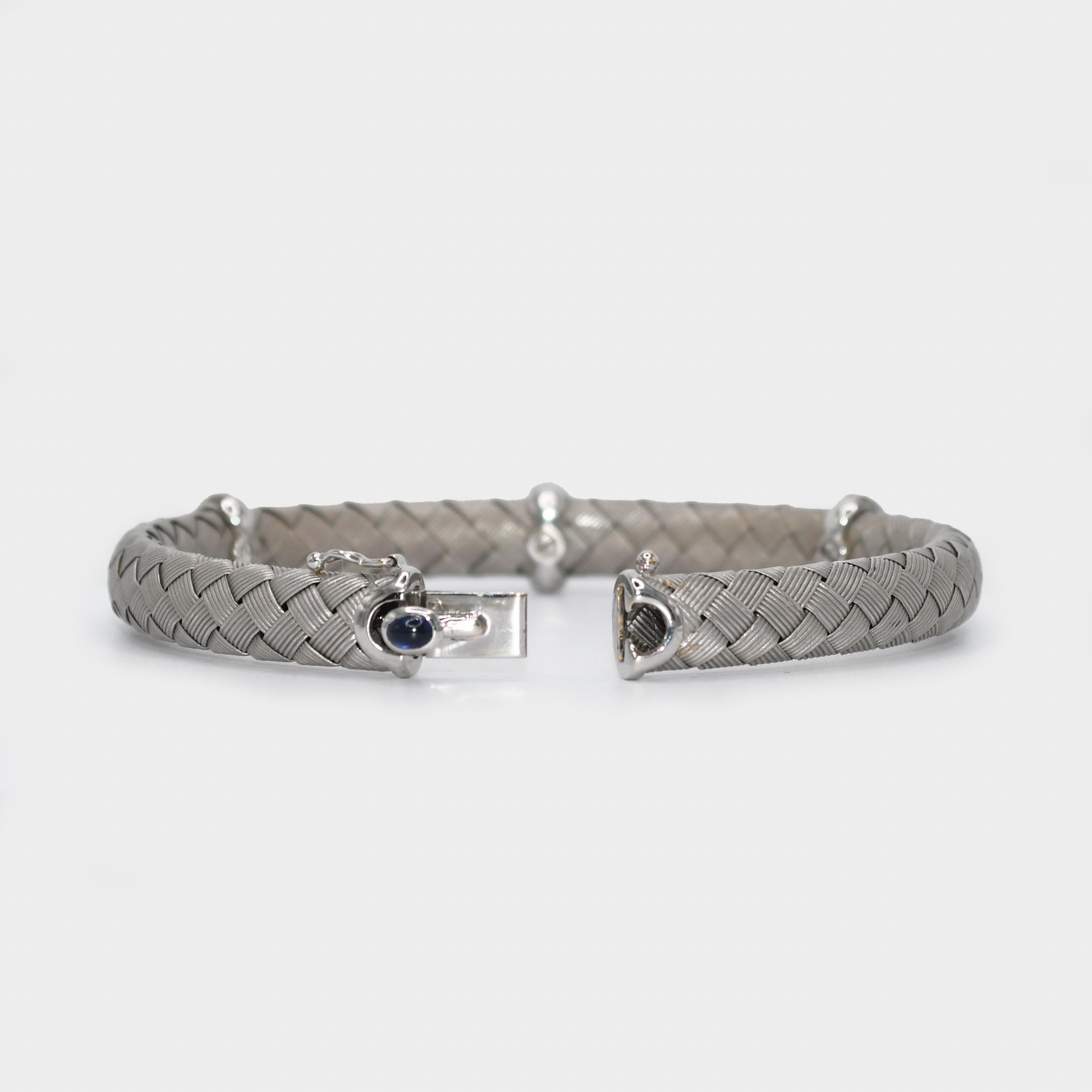 18K White Gold Woven Bracelet with Diamonds and Clasps 26.4g For Sale 2