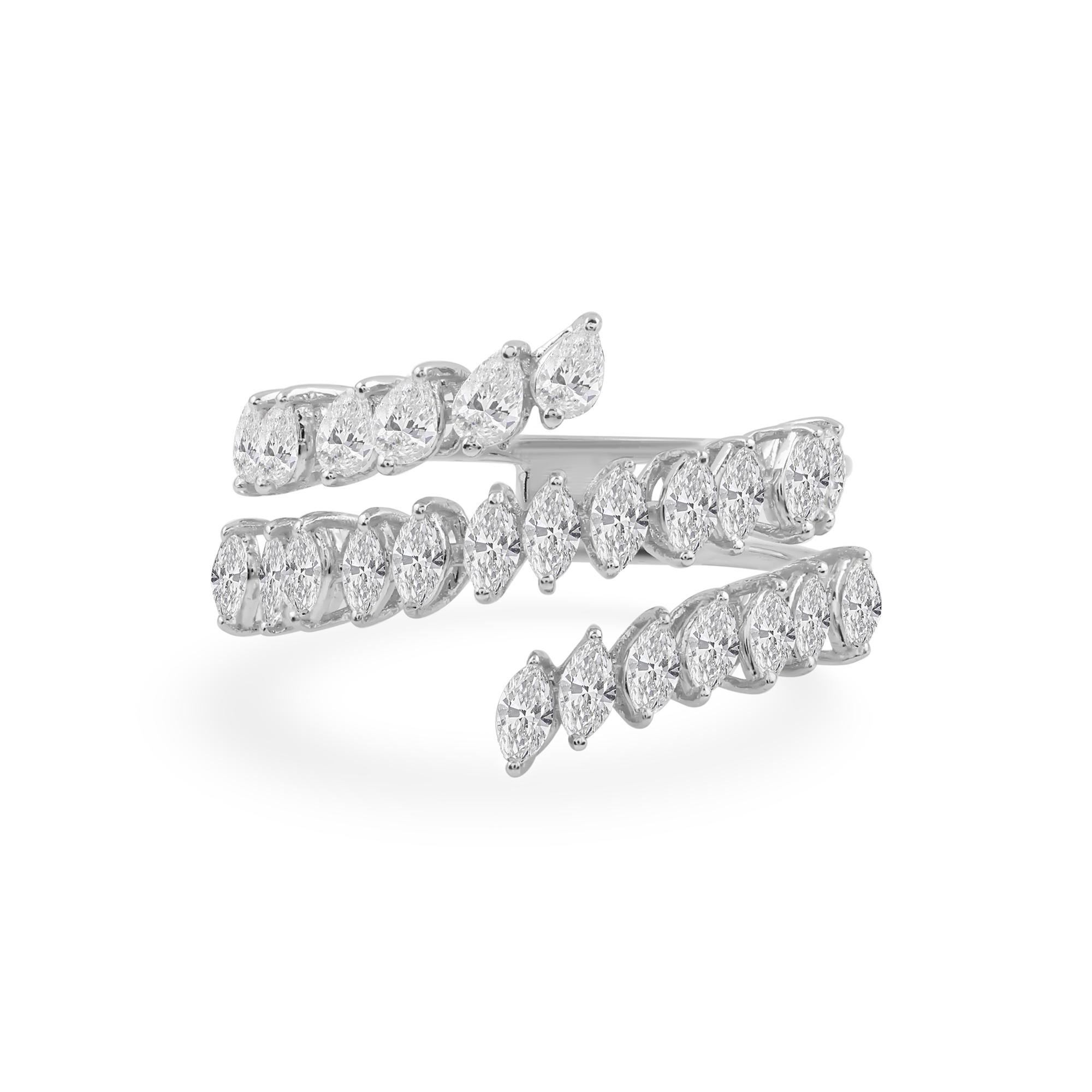 En venta: Alianza de boda de oro blanco de 18 quilates con diamantes SI/H auténticos Regalo