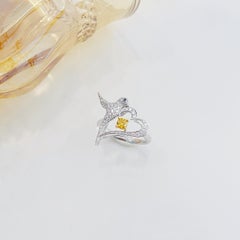 18K White Gold Yellow Diamond Bird Ring with Diamonds