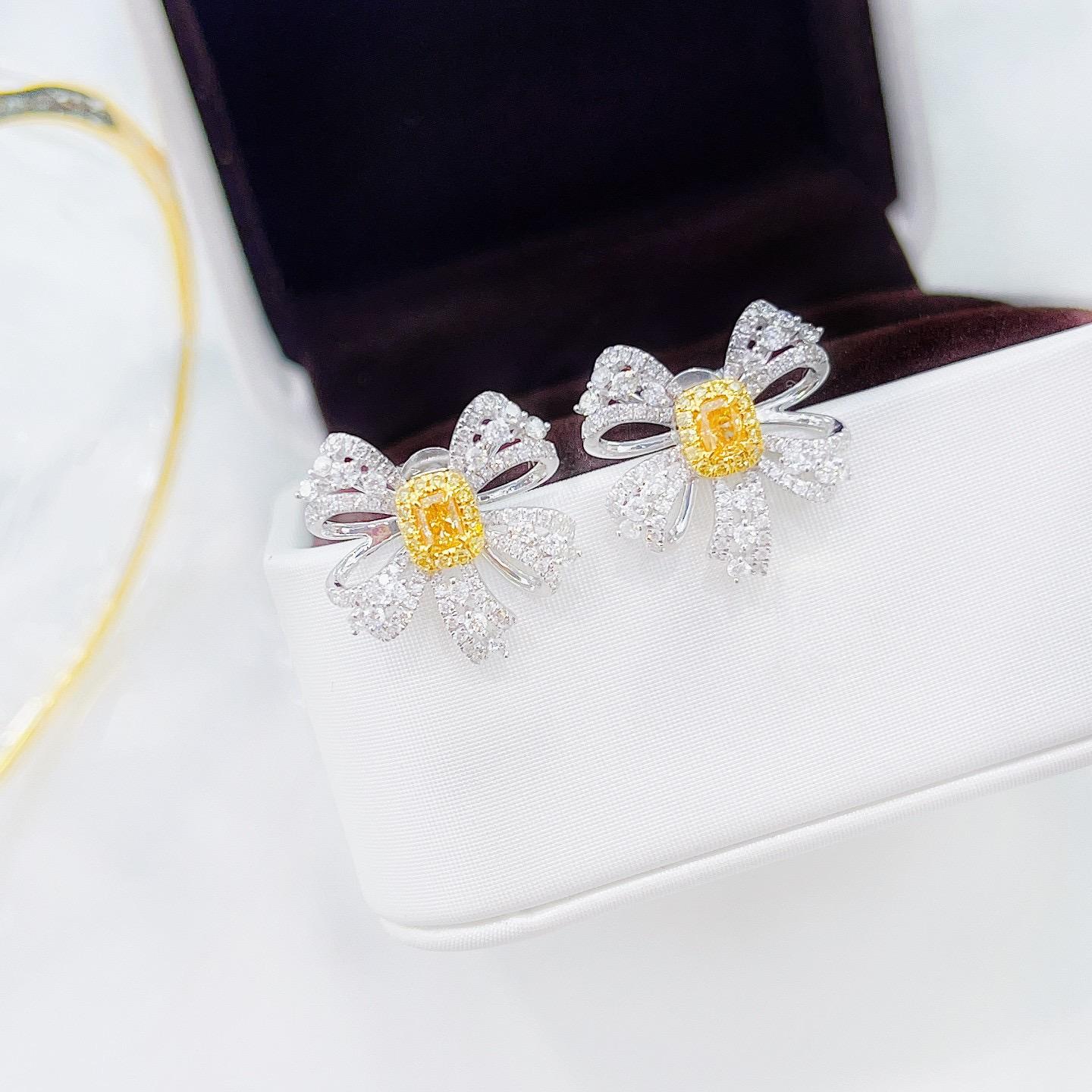 Modern 18K White Gold Yellow Diamond Earrings For Sale