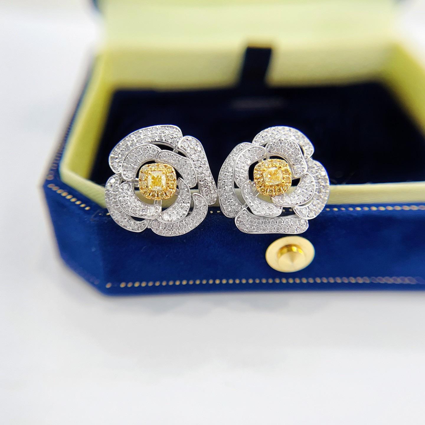 Modern 18K White Gold Yellow Diamond Earrings For Sale