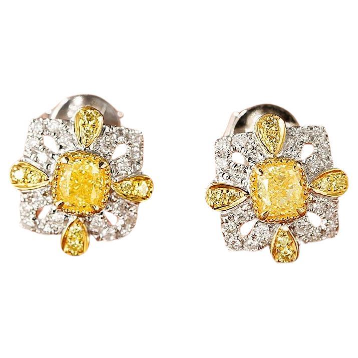 18K White Gold Yellow Diamond Earrings For Sale