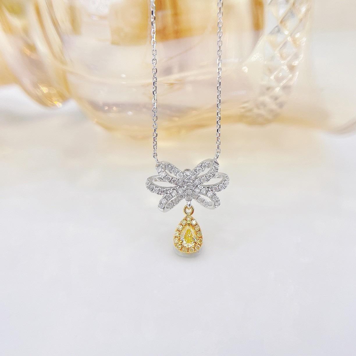 Collana in oro bianco giallo 18 carati

Oro bianco 18K - 2,97 GM
Diamanti gialli - 0,14 CT
Diamanti Whiting - 0,26 CT

Le classiche collane di diamanti di Nurati Jewelry affascinano con il loro squisito design a fiocco di neve. Sapientemente