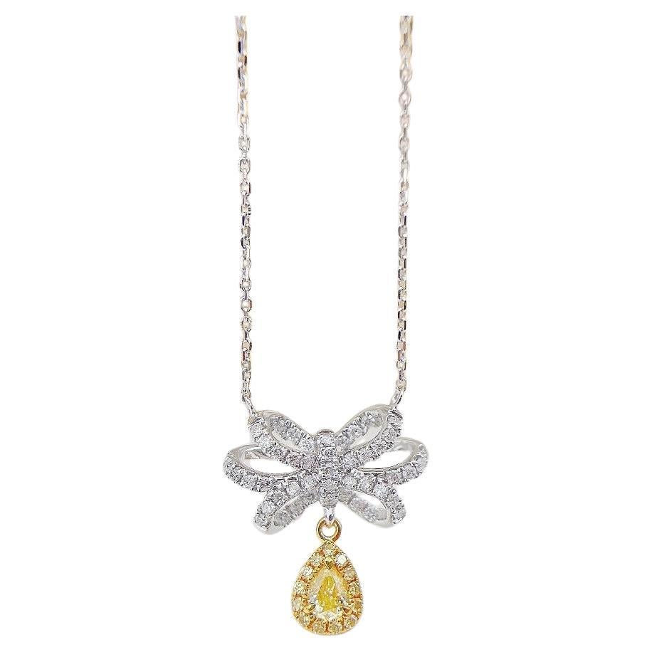 18K White Gold Yellow Diamond Necklace