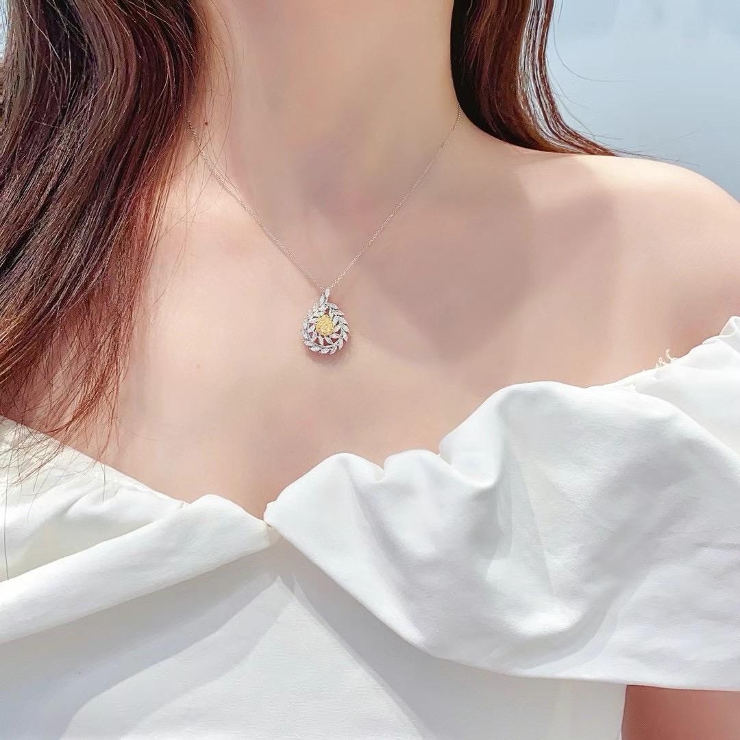 Modern 18K White Gold Yellow Diamond Olive Leaf Pendant Necklace For Sale