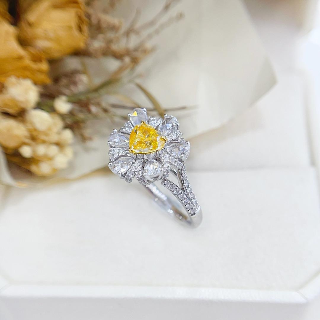 Women's or Men's 18K White Gold Yellow Diamond & Rose Cut Diamond Cocktail Ring For Sale