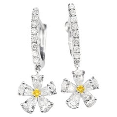 18K White Gold Yellow Diamond Star Dangle Earrings with Diamonds