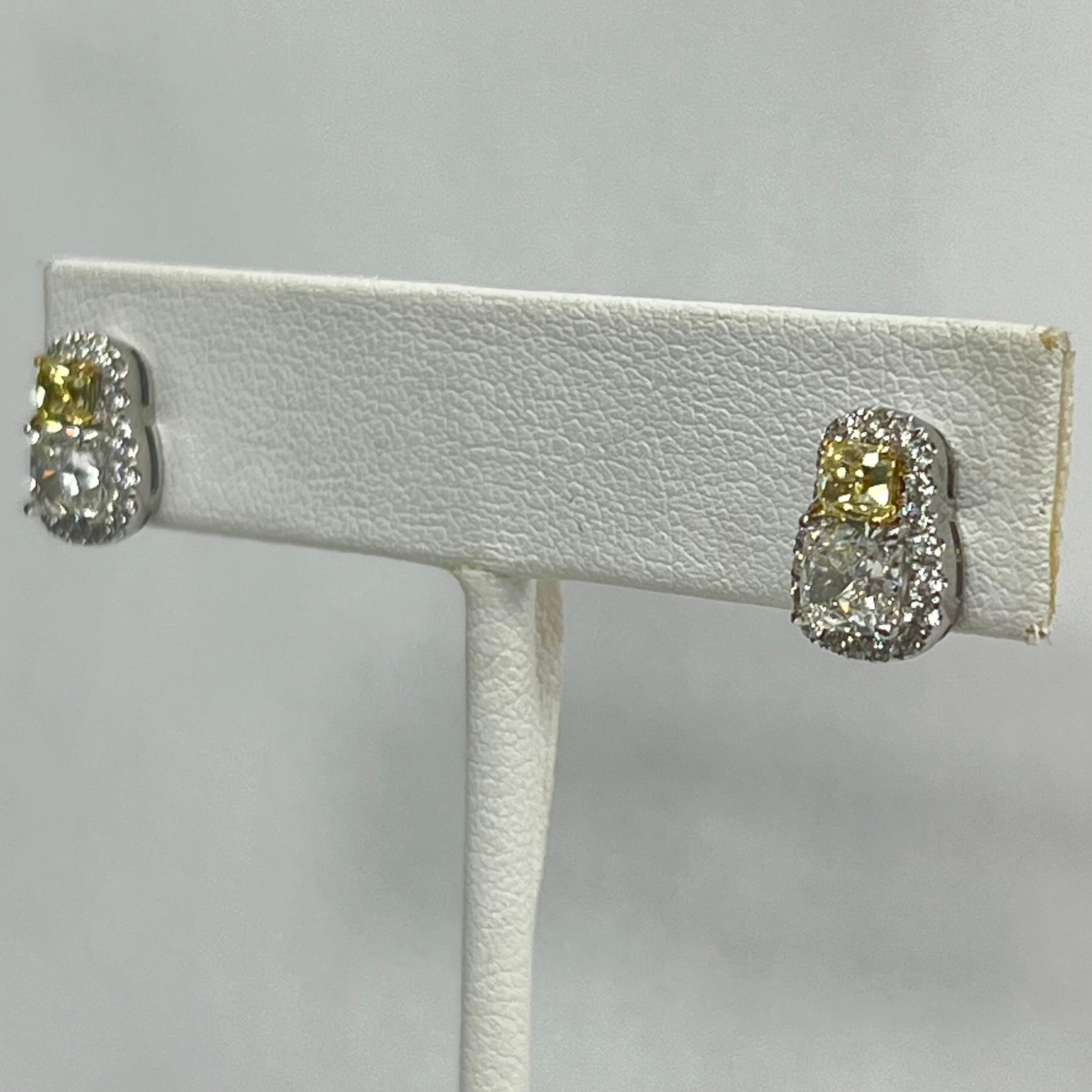 Modern 18K White Gold Yellow Diamond Stud Earrings For Sale