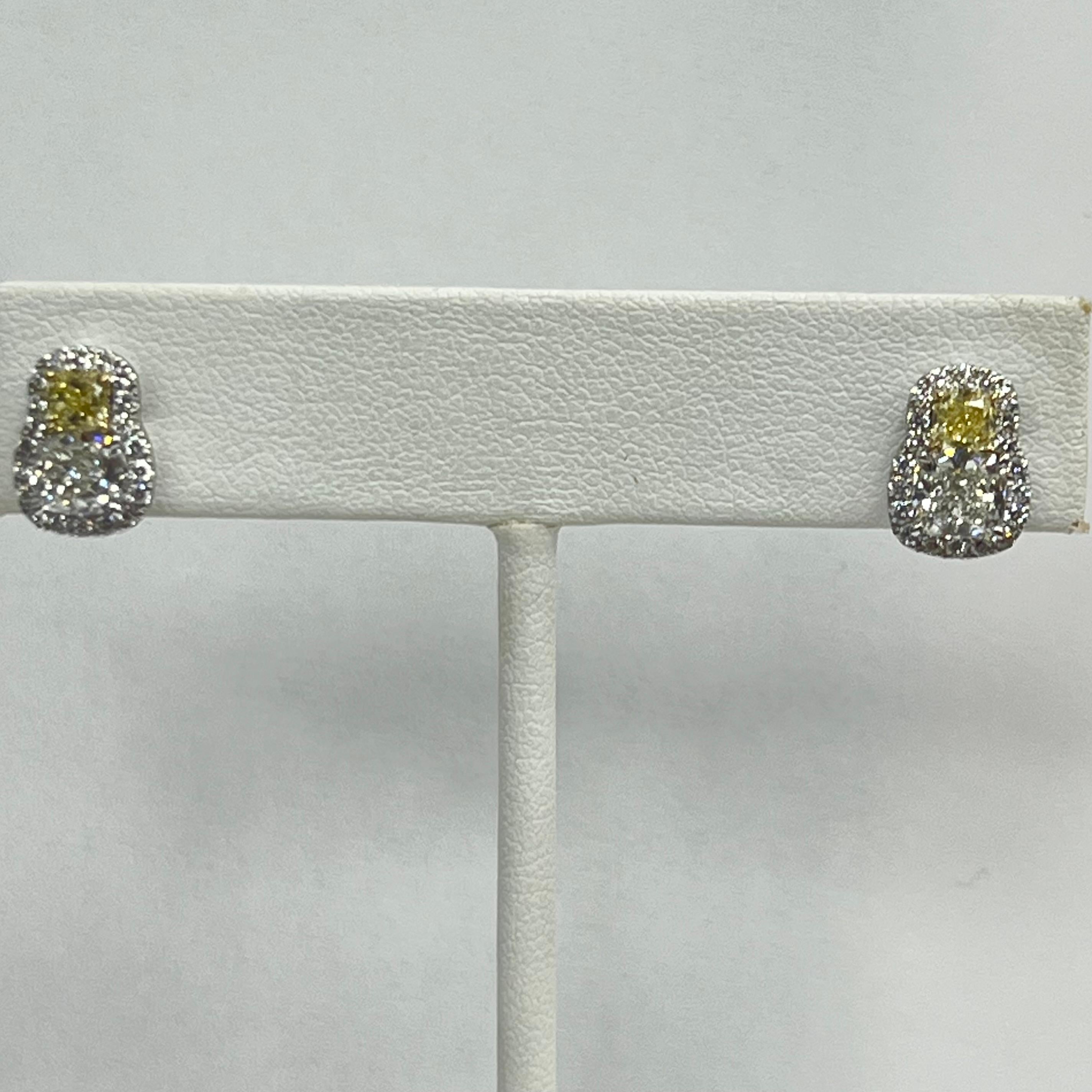 Brilliant Cut 18K White Gold Yellow Diamond Stud Earrings For Sale