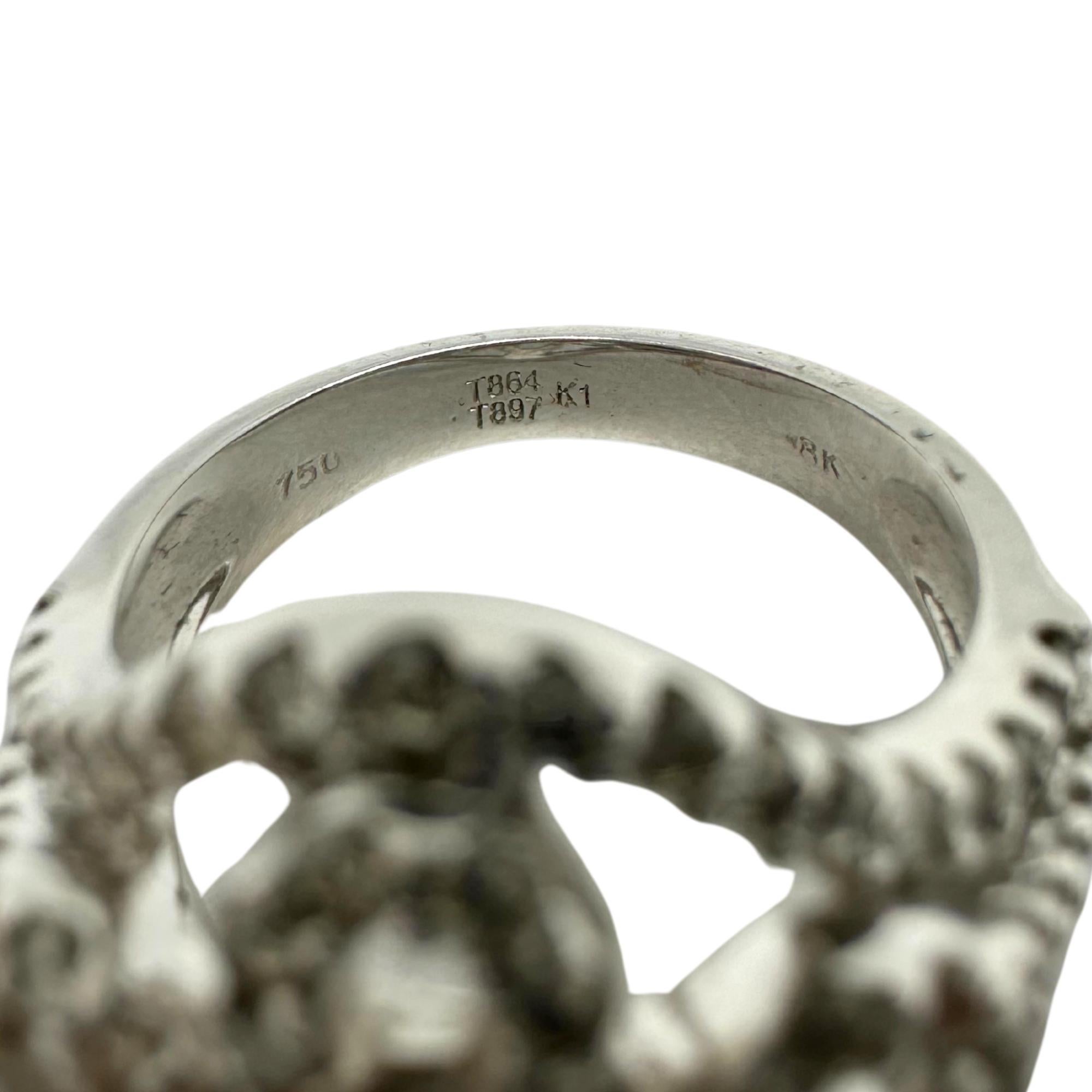 Bague fleur en or blanc 18k saphir jaune et diamant en vente 2