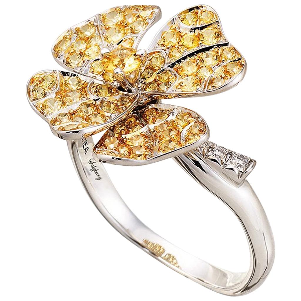 18 Karat White Gold Yellow Sapphires Ring Aenea Jewellery