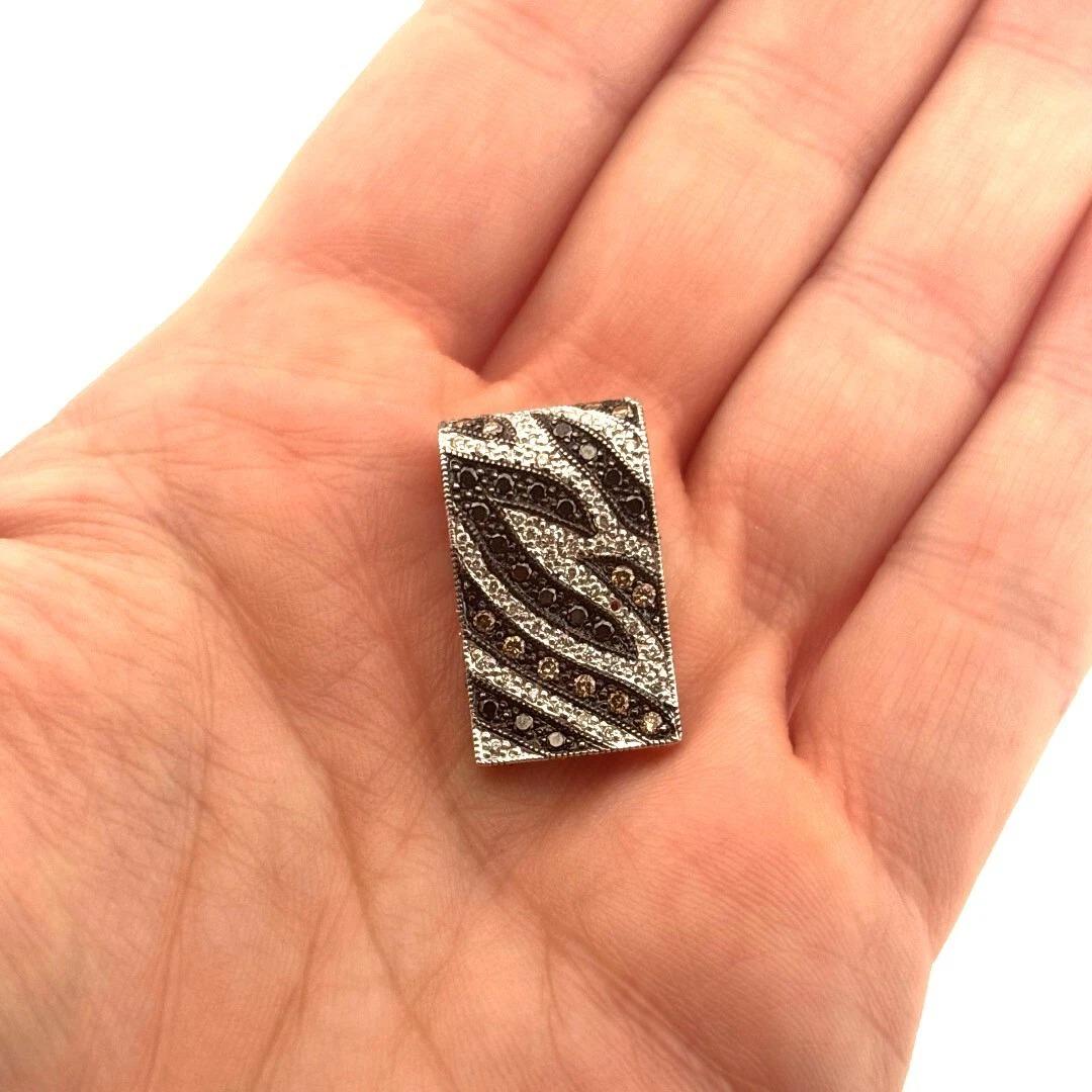 18K White Gold Zebra Stripe Black Chocolate White Diamond Slide 1.00CTW Pendant For Sale 1