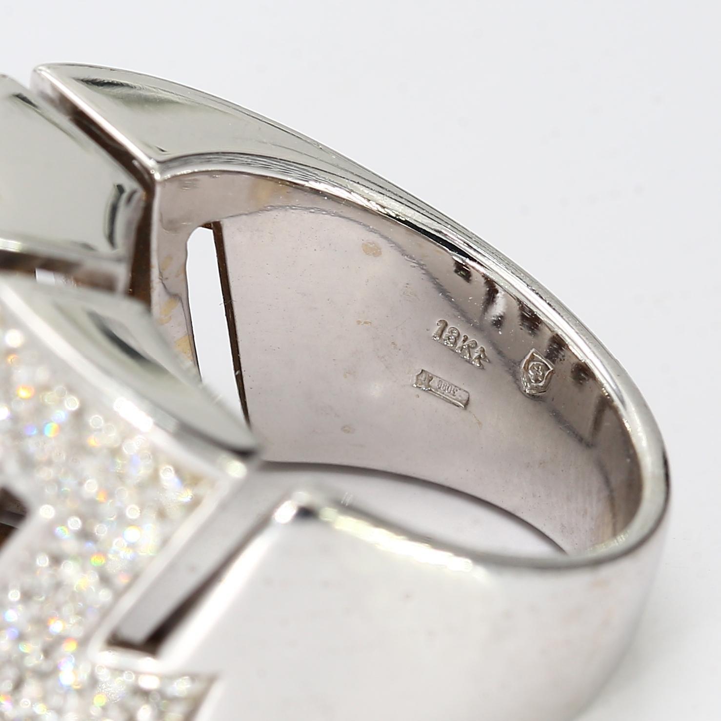 Bague en or blanc 18k 