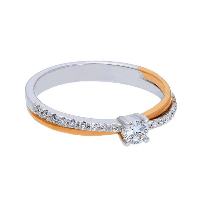 En vente :  Pradera Bague classique bicolore en or blanc et rose 18 carats avec diamants 2