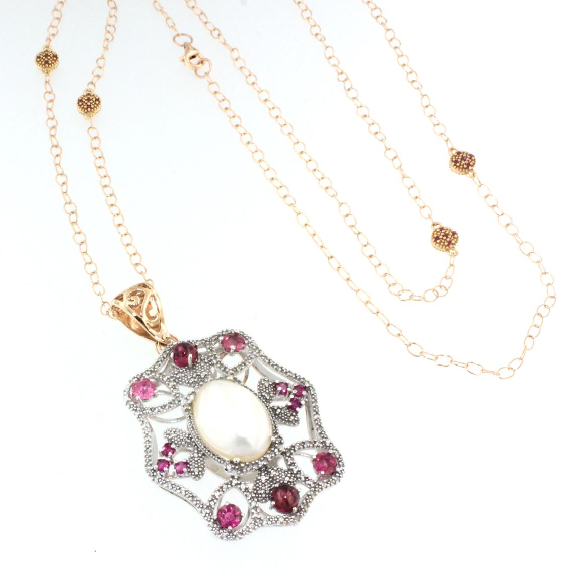 Modern 18k White Rose Gold with Tourmaline Pearl and White Diamonds Chain with Pendant For Sale