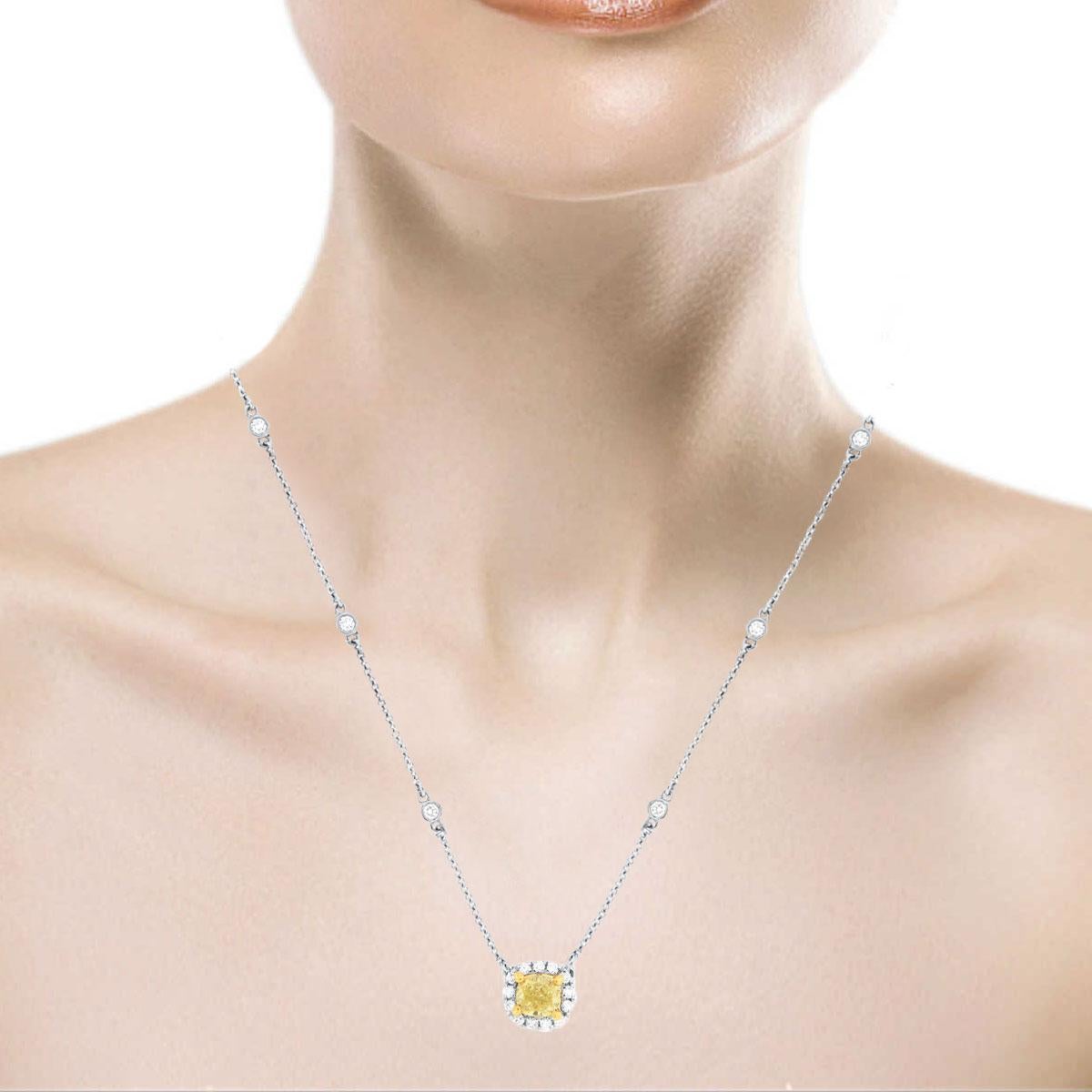 18K White & Yellow Gold 0.31 Carat Cushion Yellow Diamond Halo Necklace In New Condition For Sale In San Francisco, CA