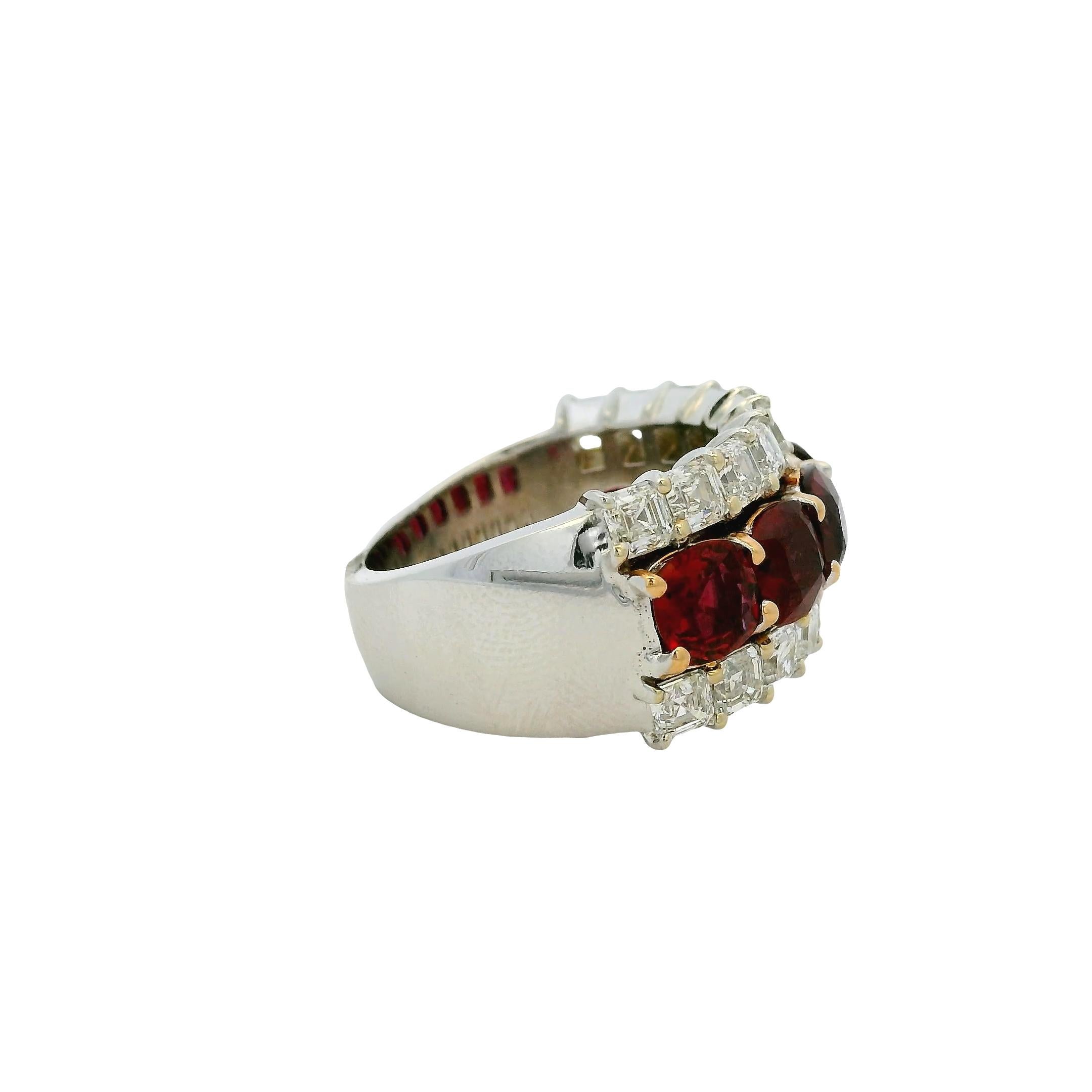 18 Karat Weiß- und Gelbgold 3 Reihen 4,85 Karat Rubin Natürlicher Diamantring mit Asscher-Schliff im Angebot 2