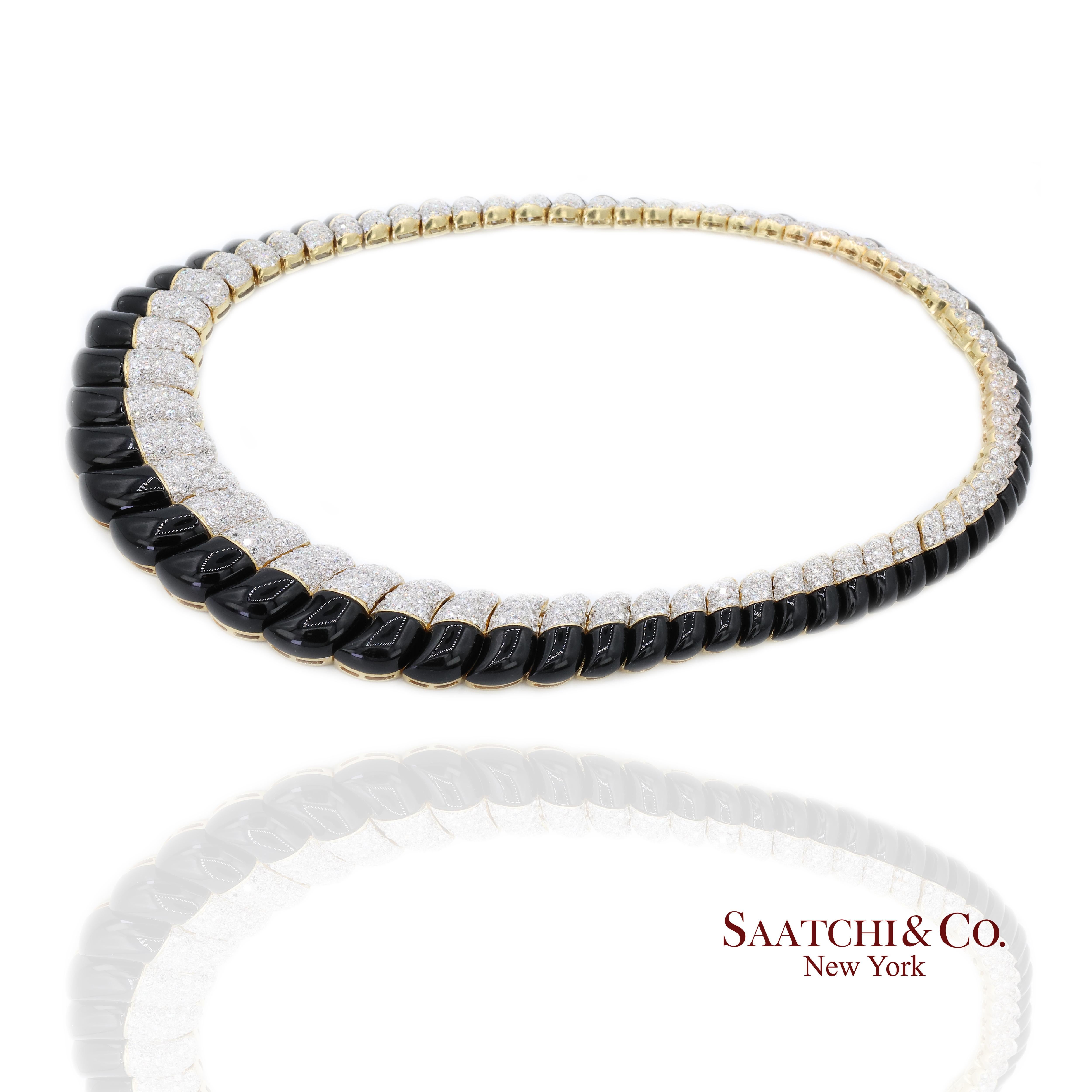 Collier en or blanc et jaune 18K avec diamants blancs naturels et onyx noir naturel

Type de métal : Or blanc et or jaune 18k
Poids total de l'article : 240,1 grammes
Longueur du collier : 17,5 in
De grande taille : Oui
Longueur : 17.5 pouce
Largeur