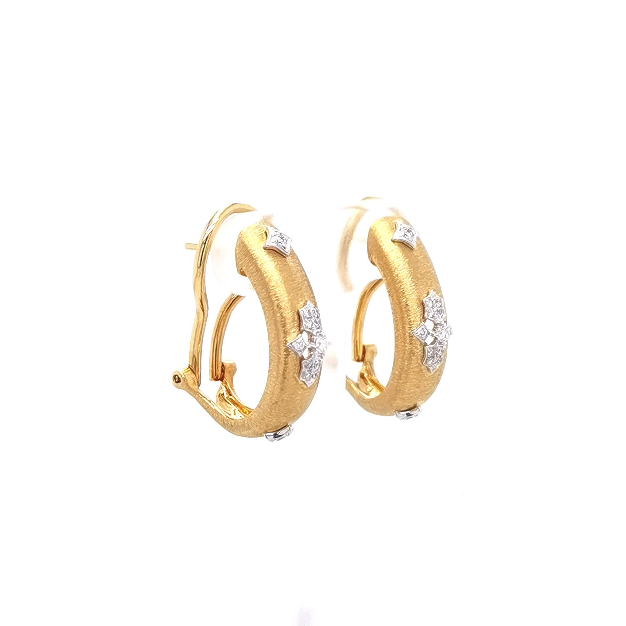 Round Cut 18K Yellow & White Gold Diamond Earrings in Florentine Finish