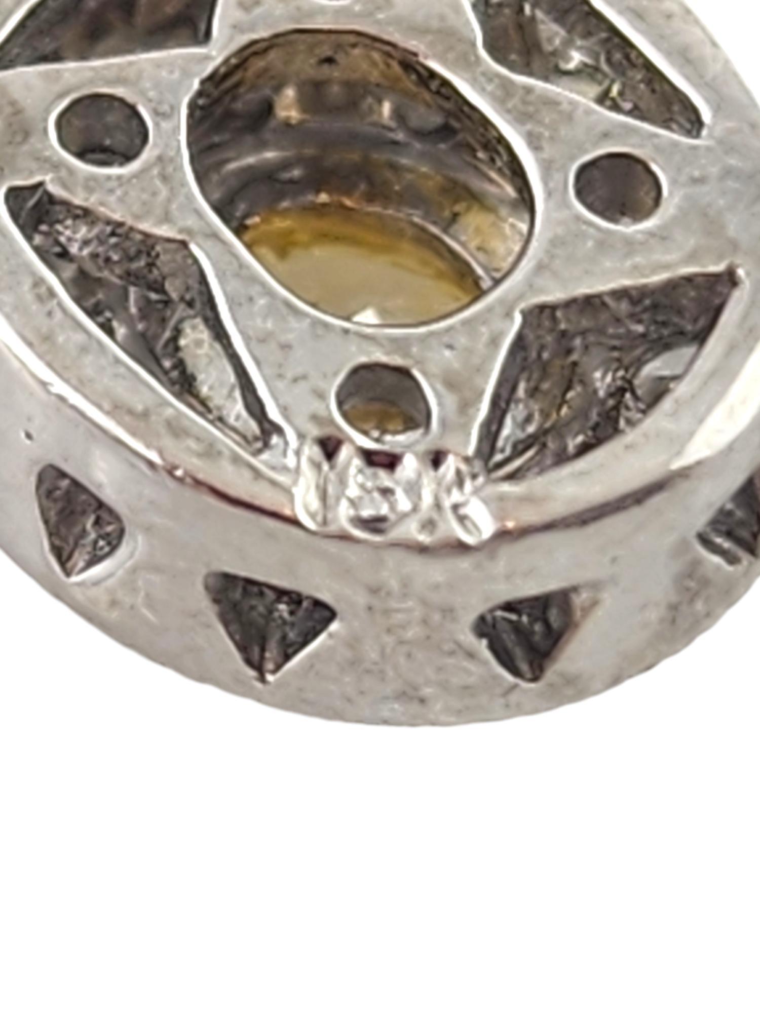 Donna Ciondolo a goccia con diamante aureolato in oro bianco e giallo 18 carati #19038 in vendita